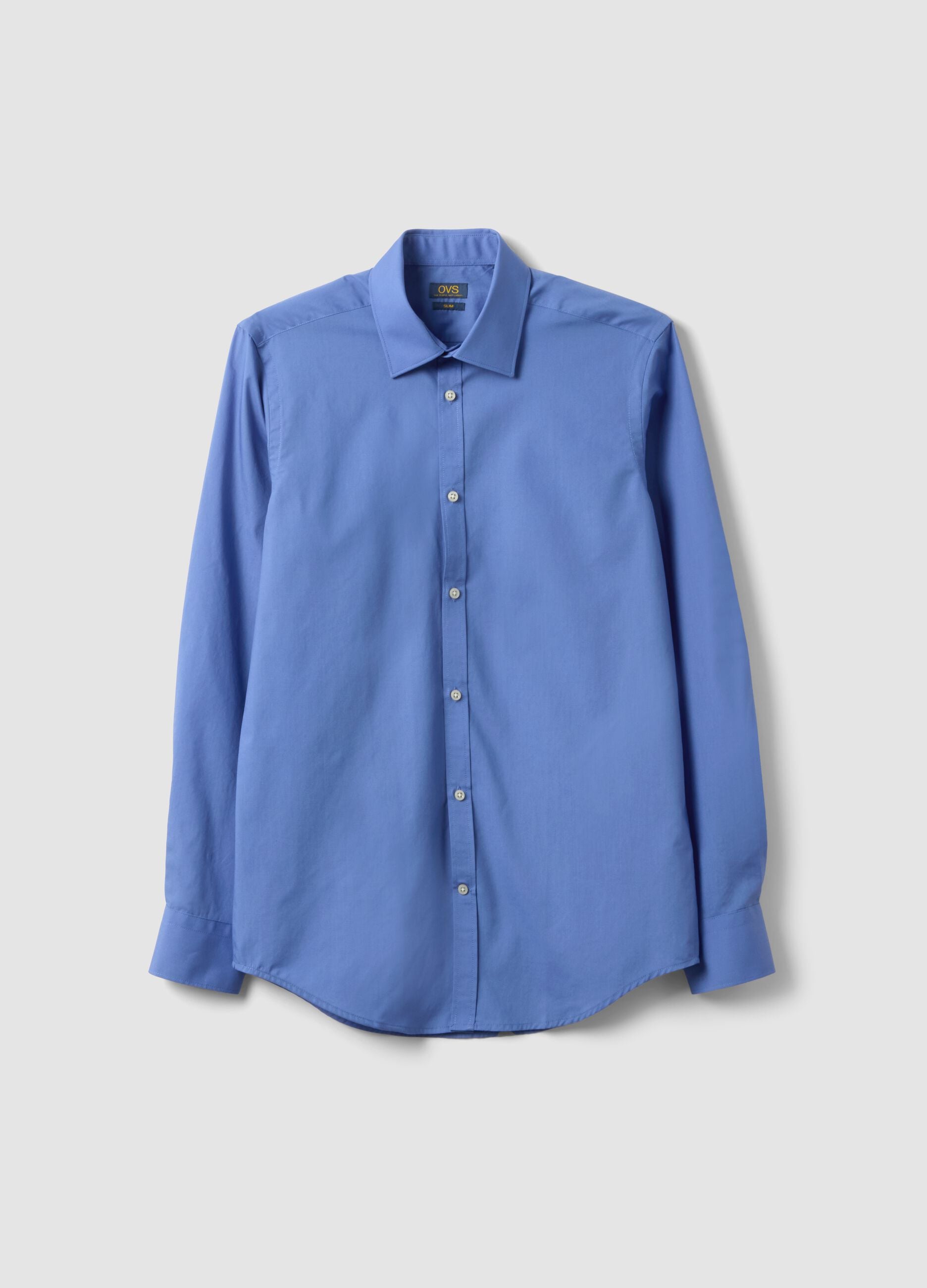 Blue slim-fit shirt with classic collar, easy-iron finish
