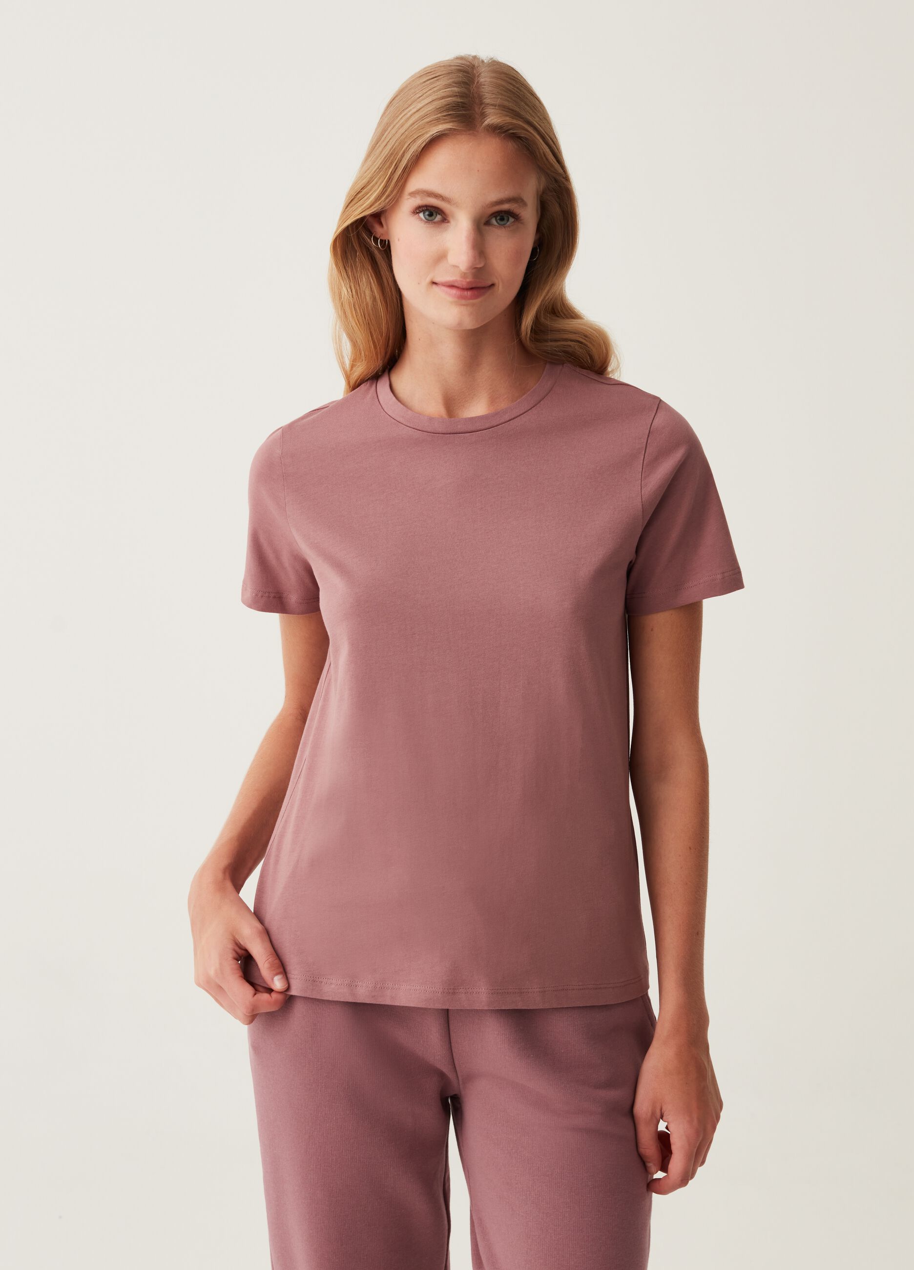 T-shirt in cotone con scollo rotondo_1