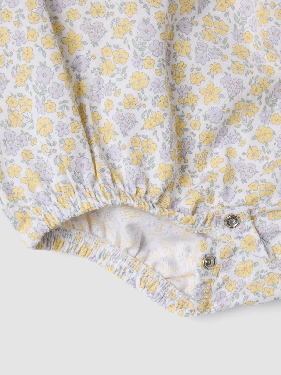 White pure organic cotton bodysuit with collar and floral print_2