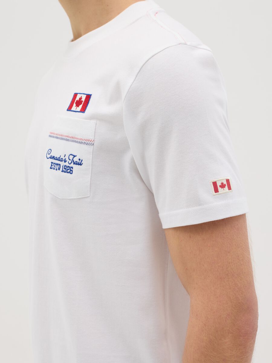 Canada's Trail white T-shirt with pocket and embroidery_3
