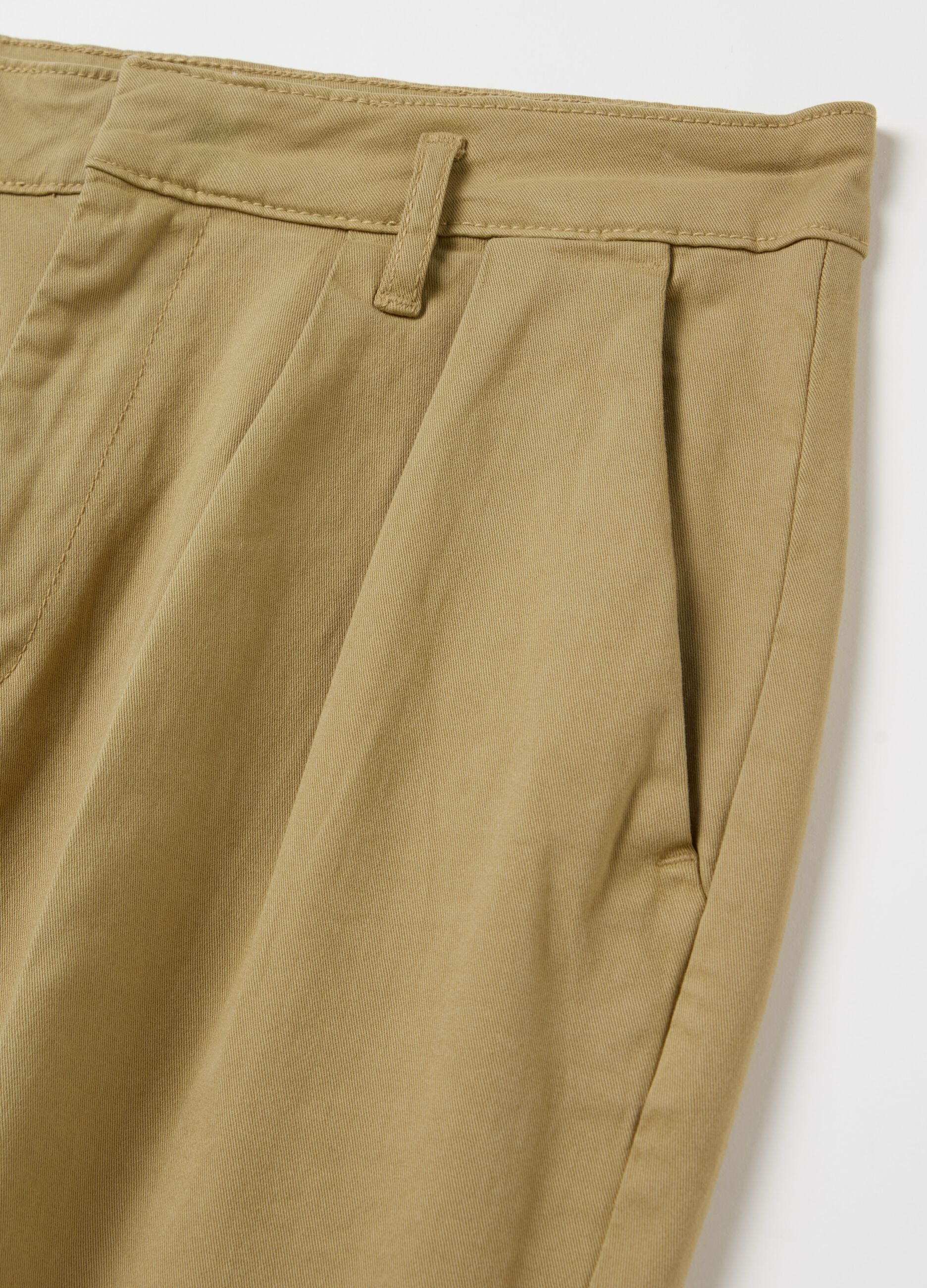 Stretch cotton chinos