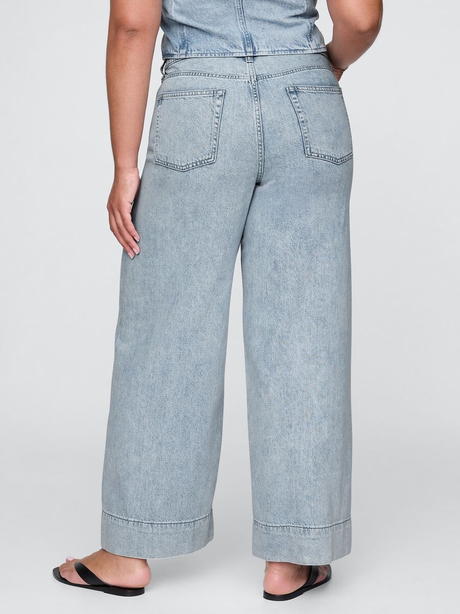Pantaloni ampi in denim chiaro Gap_5