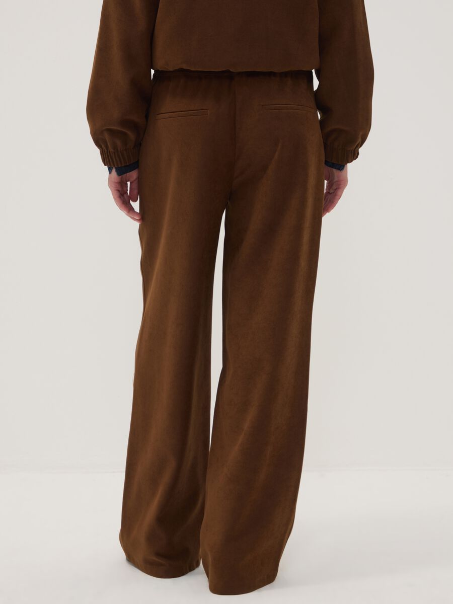 Brown stretch-fabric straight-fit trousers_3