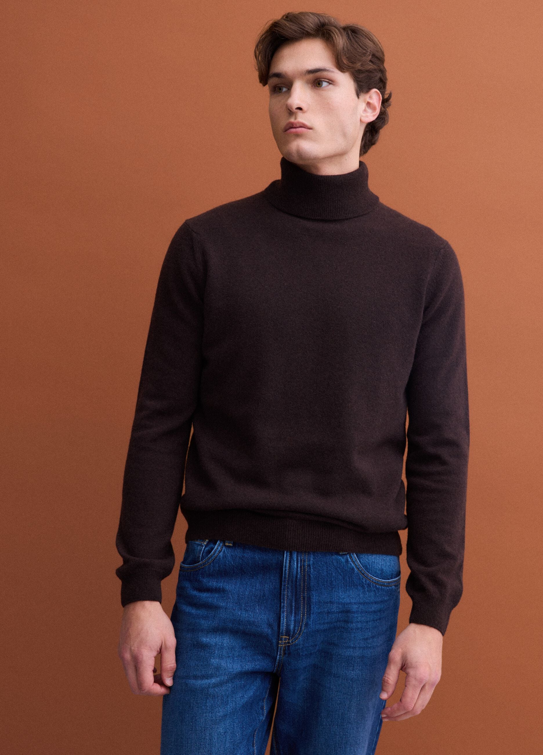 Brown pure lambswool roll-neck jumper