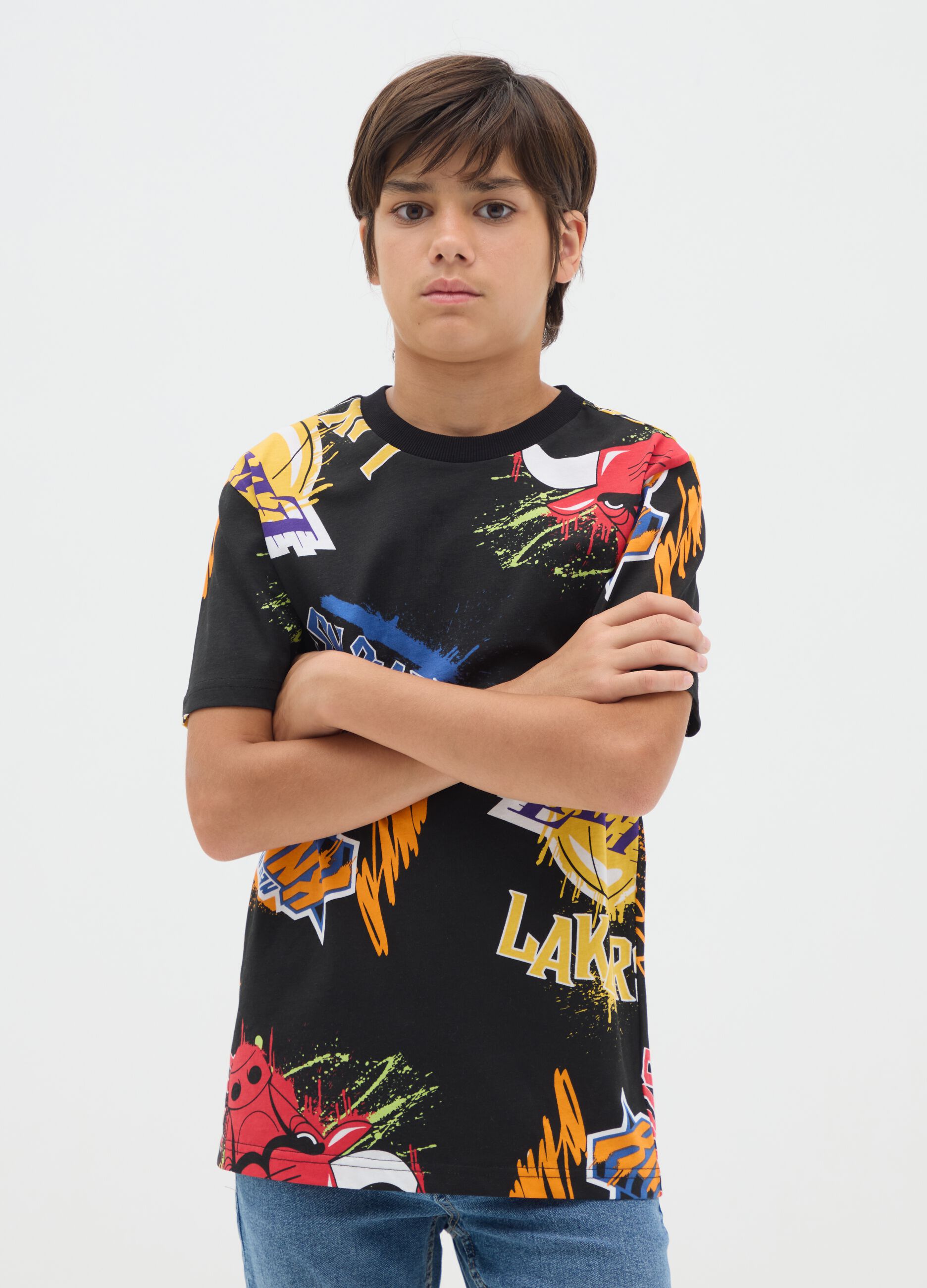 Boys' black pure cotton T-shirt, regular fit with basketball print