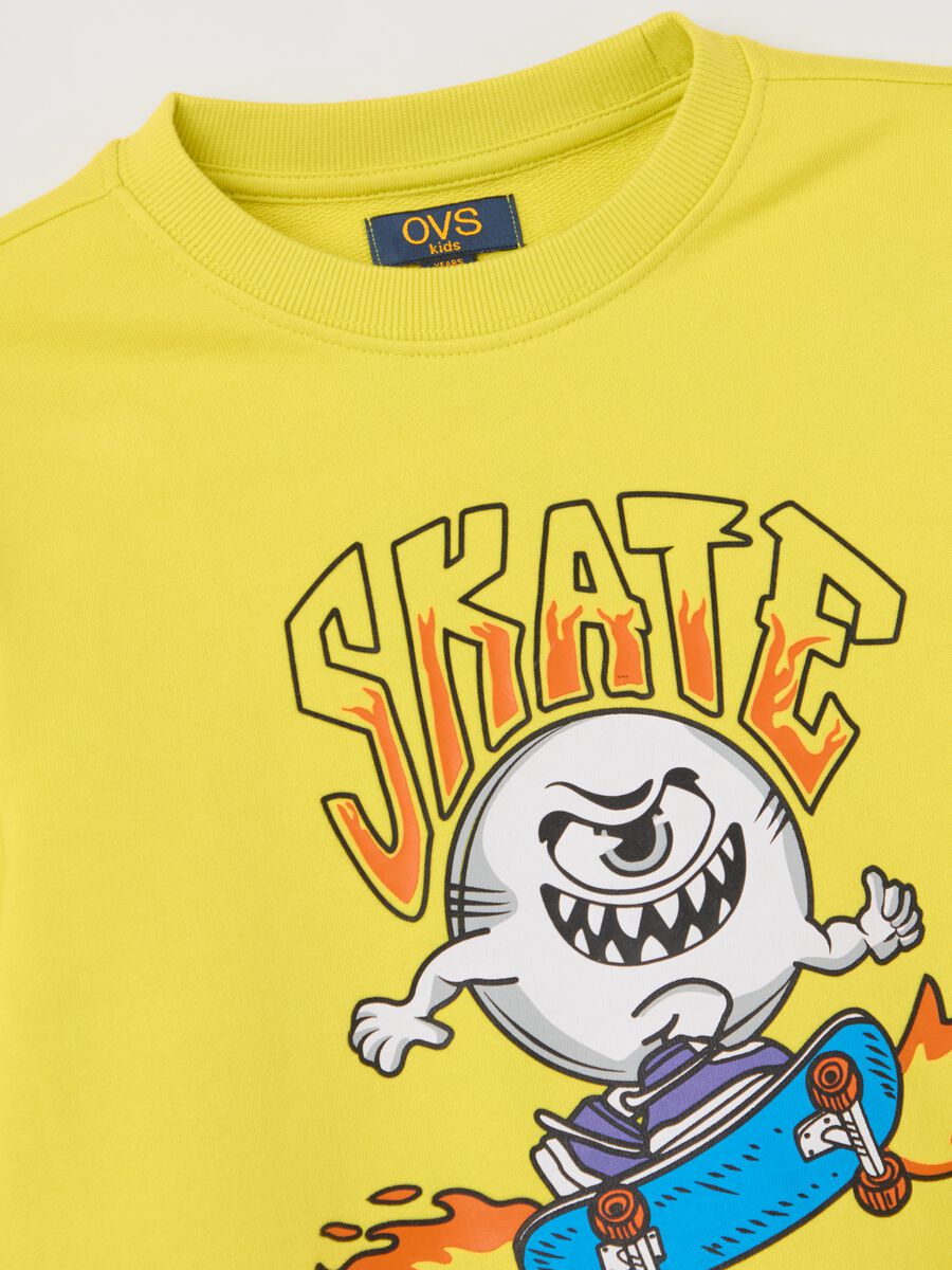 French Terry sweatshirt with skater monster print_2