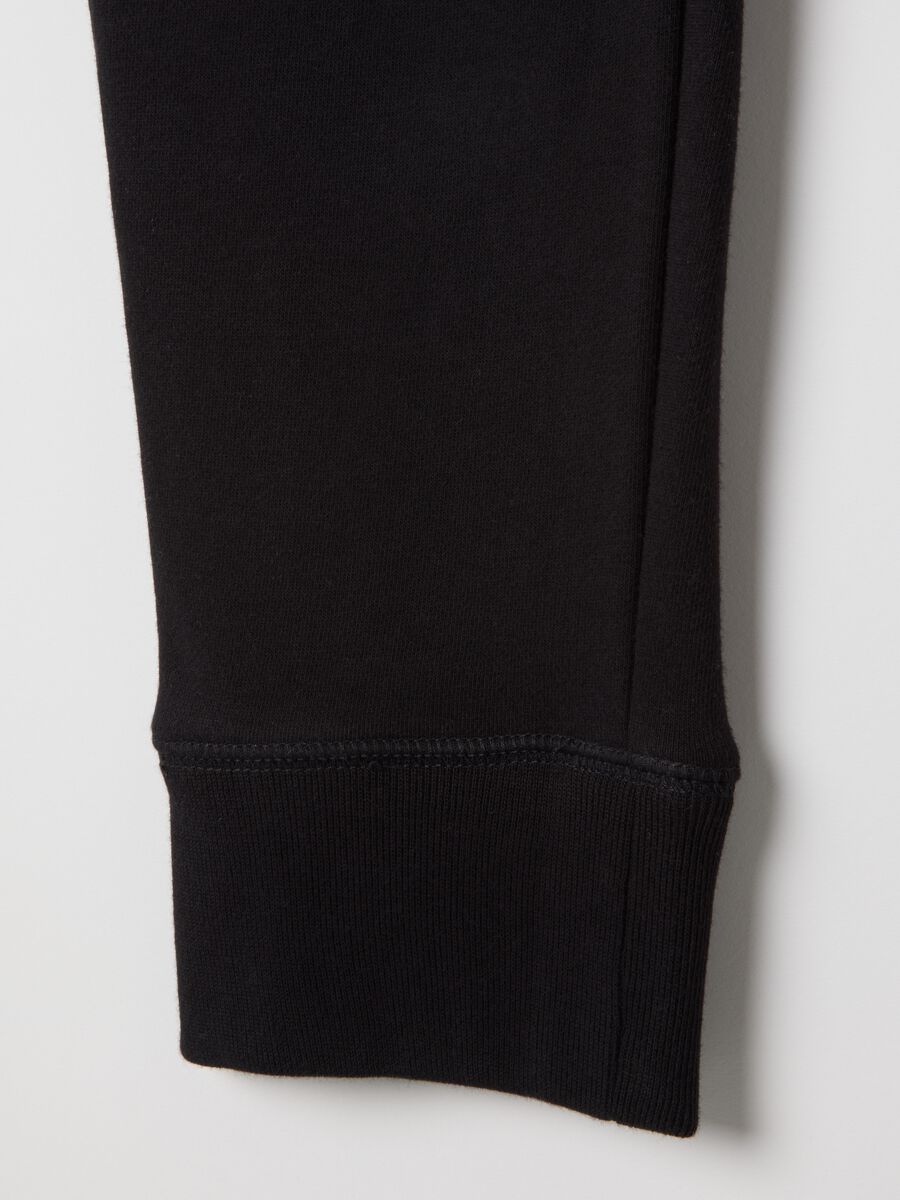 Black Sports Trousers with GAP Logo_3