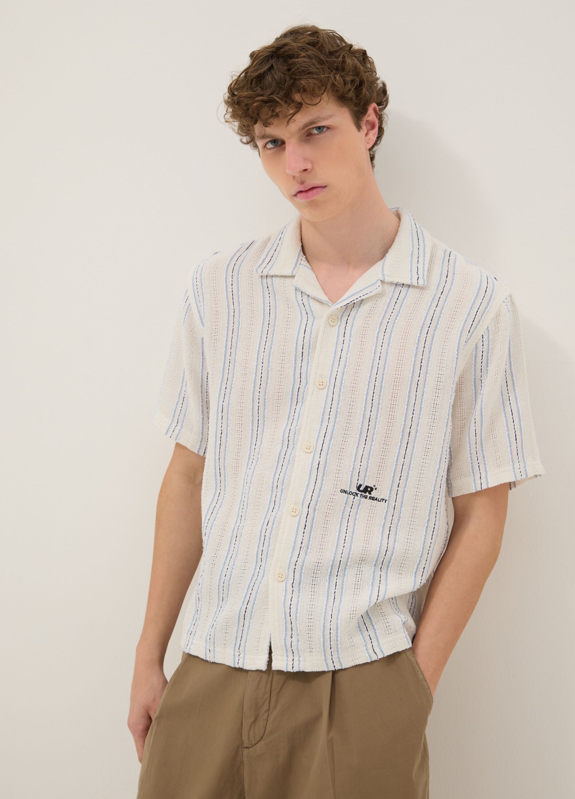 Camicia bianca in misto cotone a righe over fit