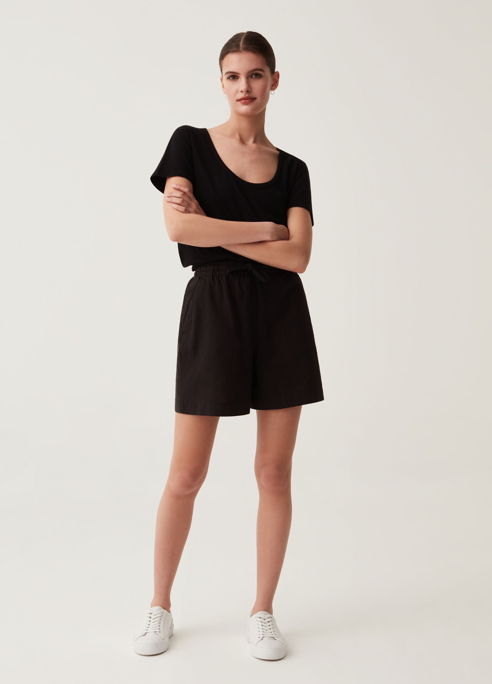 LESS IS BETTER Shorts in lino e cotone con coulisse_0