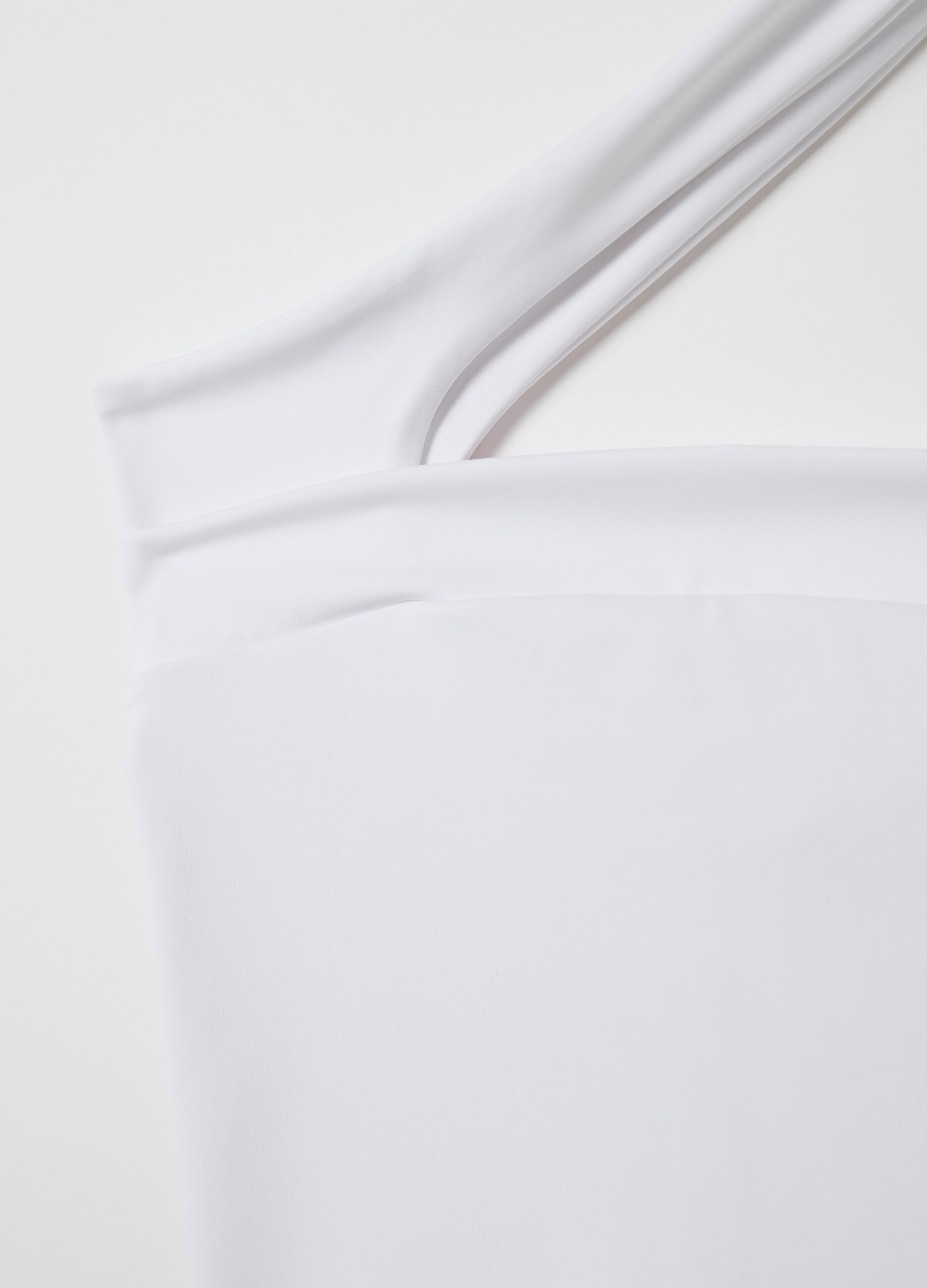 Asymmetrical Adjustable Top White
