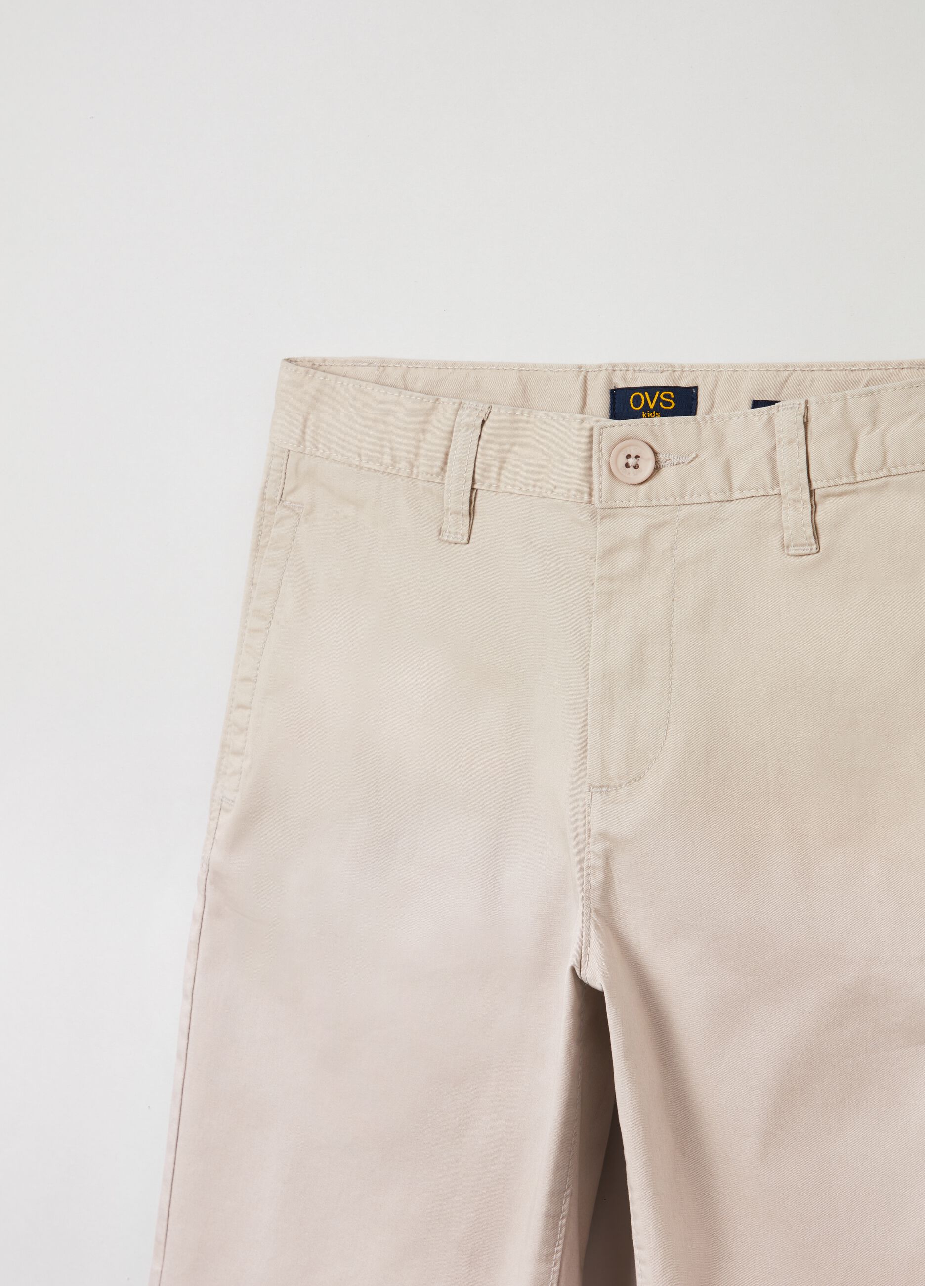 Bermuda chino in twill tinta unita_2