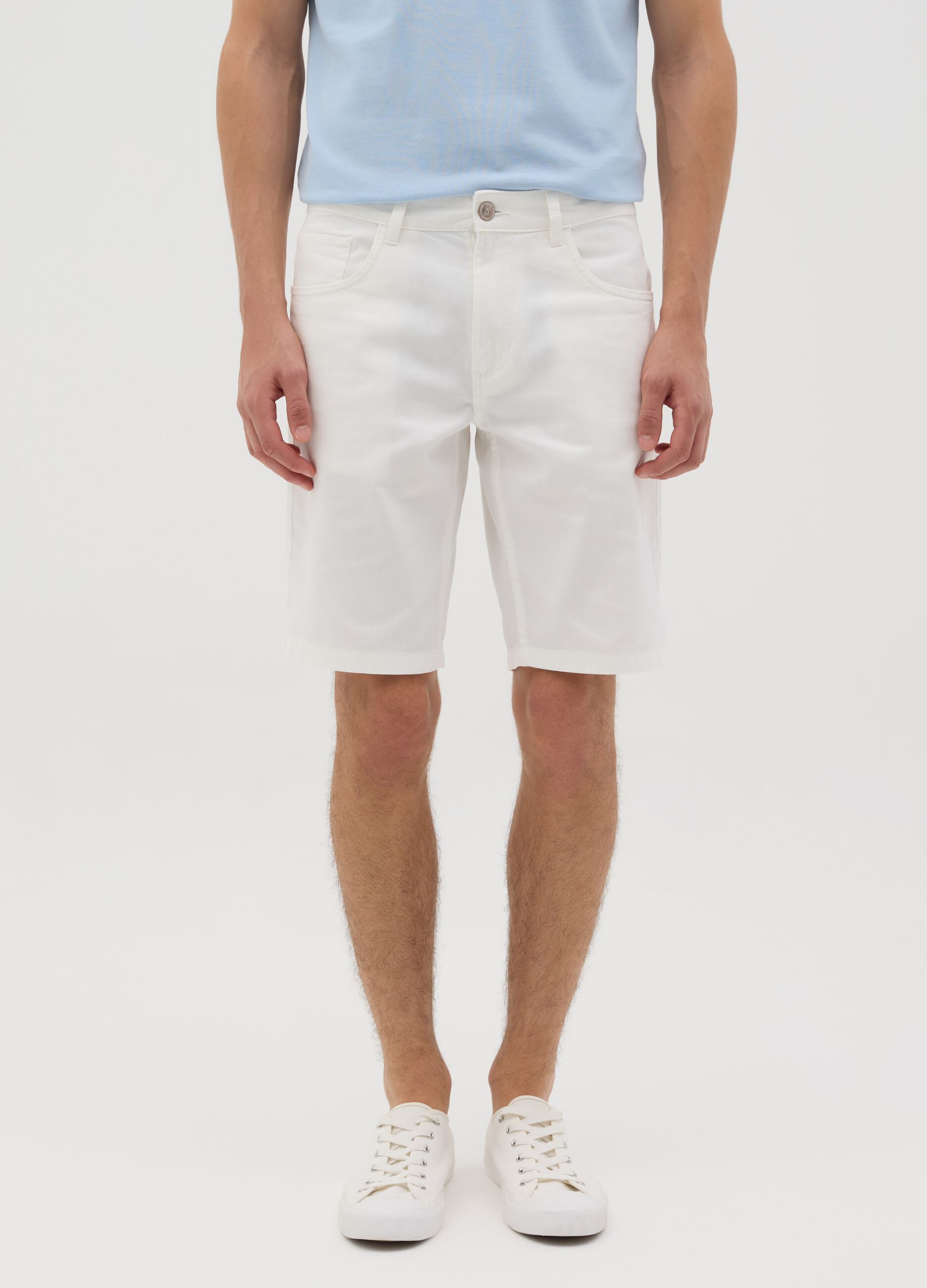 Bermuda da uomo in puro cotone bianco regular fit con tasche
