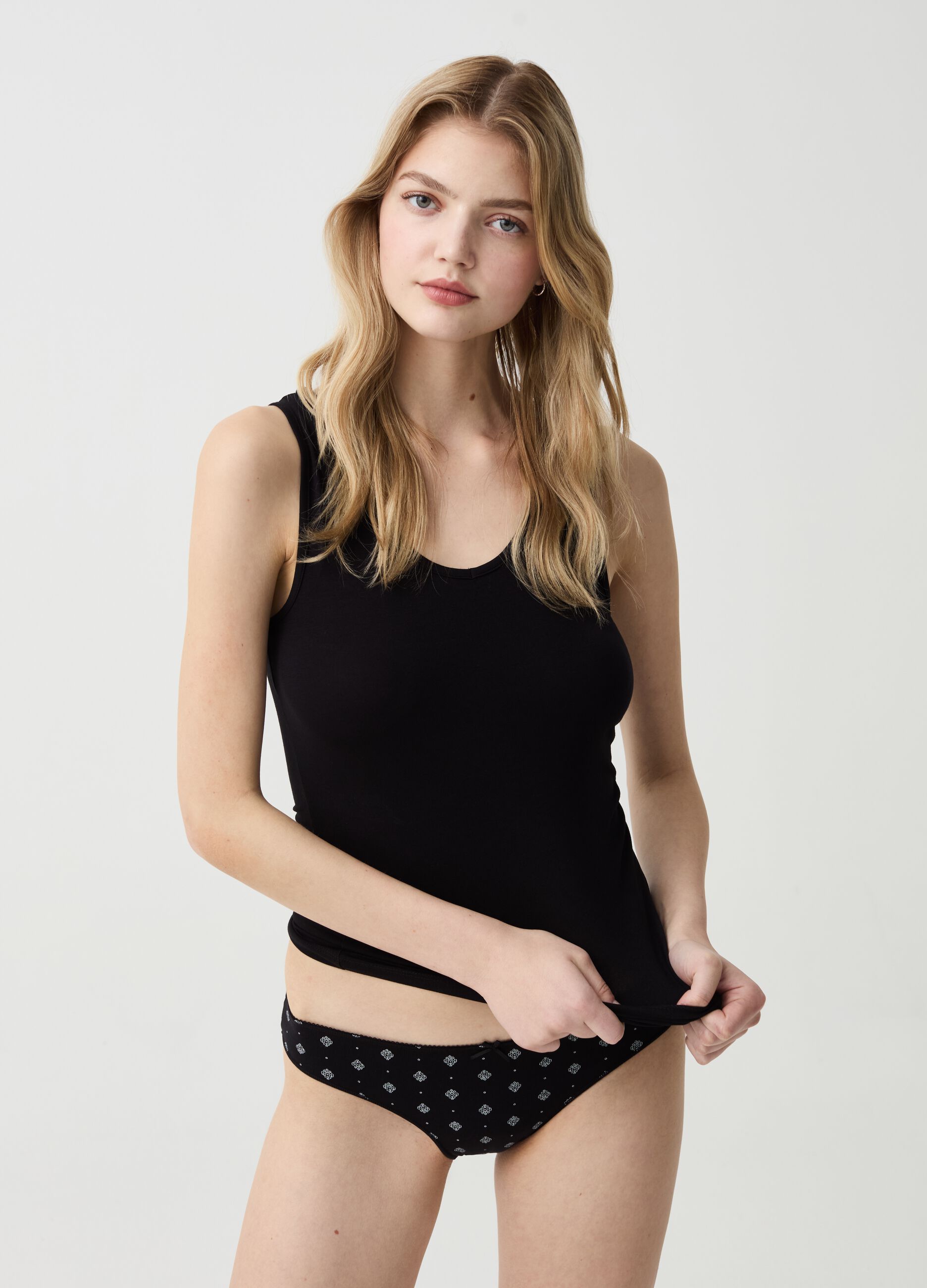 Ovs Set cinque slip con fiocchetto e merletto
