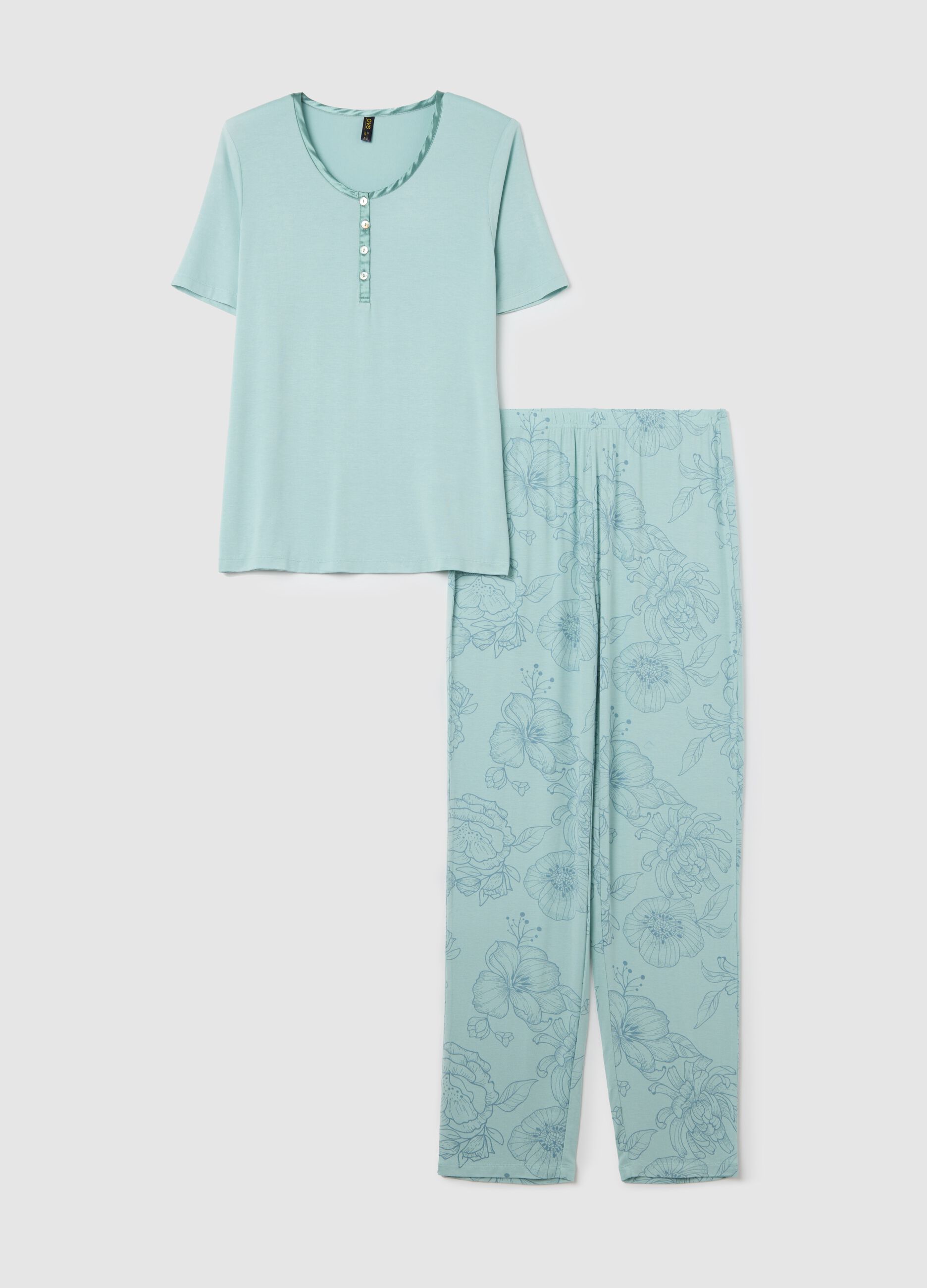 Light blue pyjamas with floral print