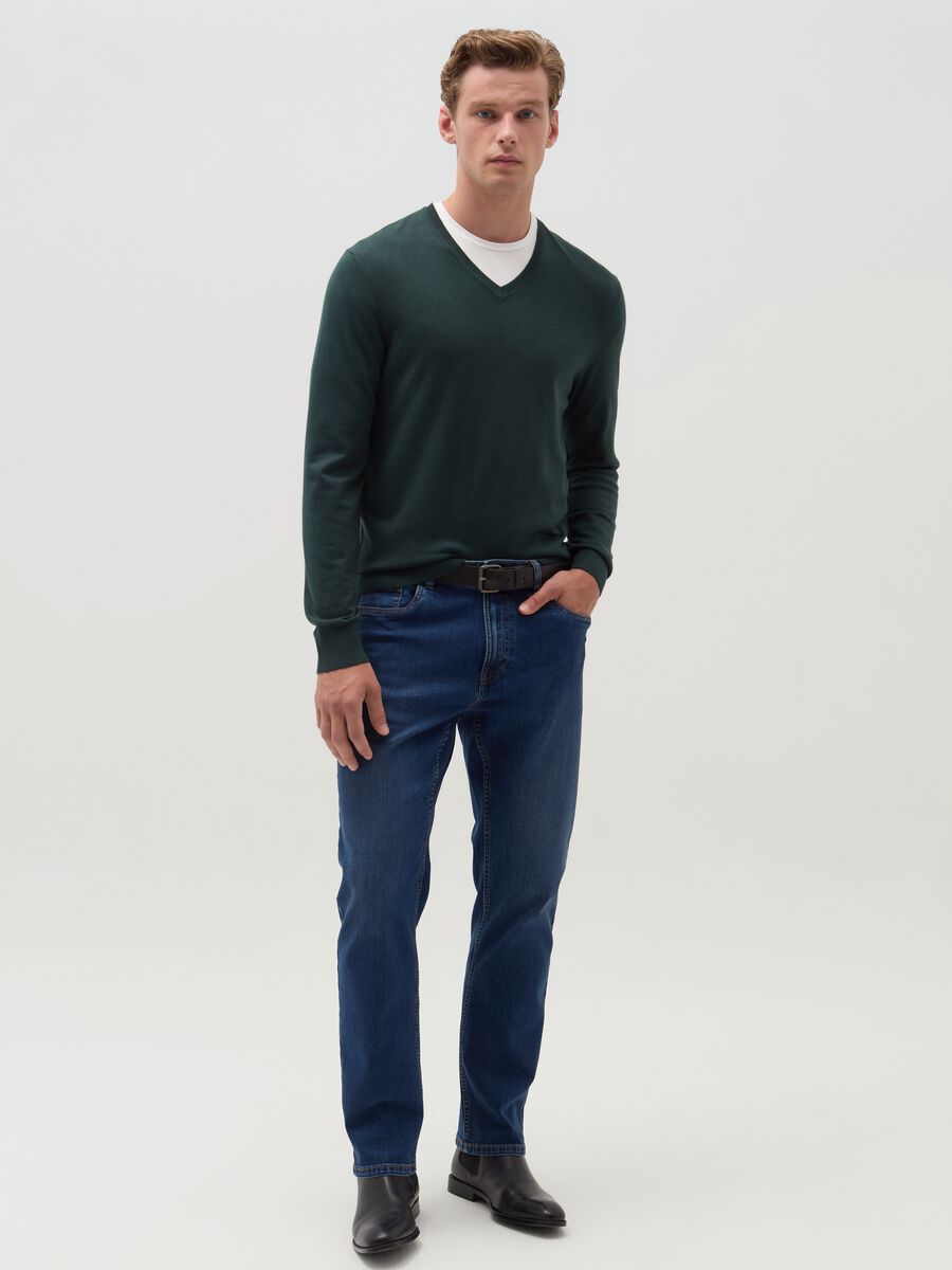 V-neck pullover_3