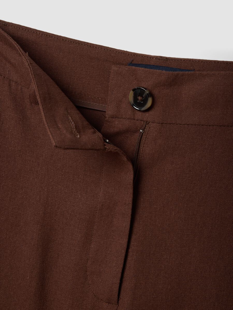 Brown straight chino trousers in viscose and linen blend regular fit_5