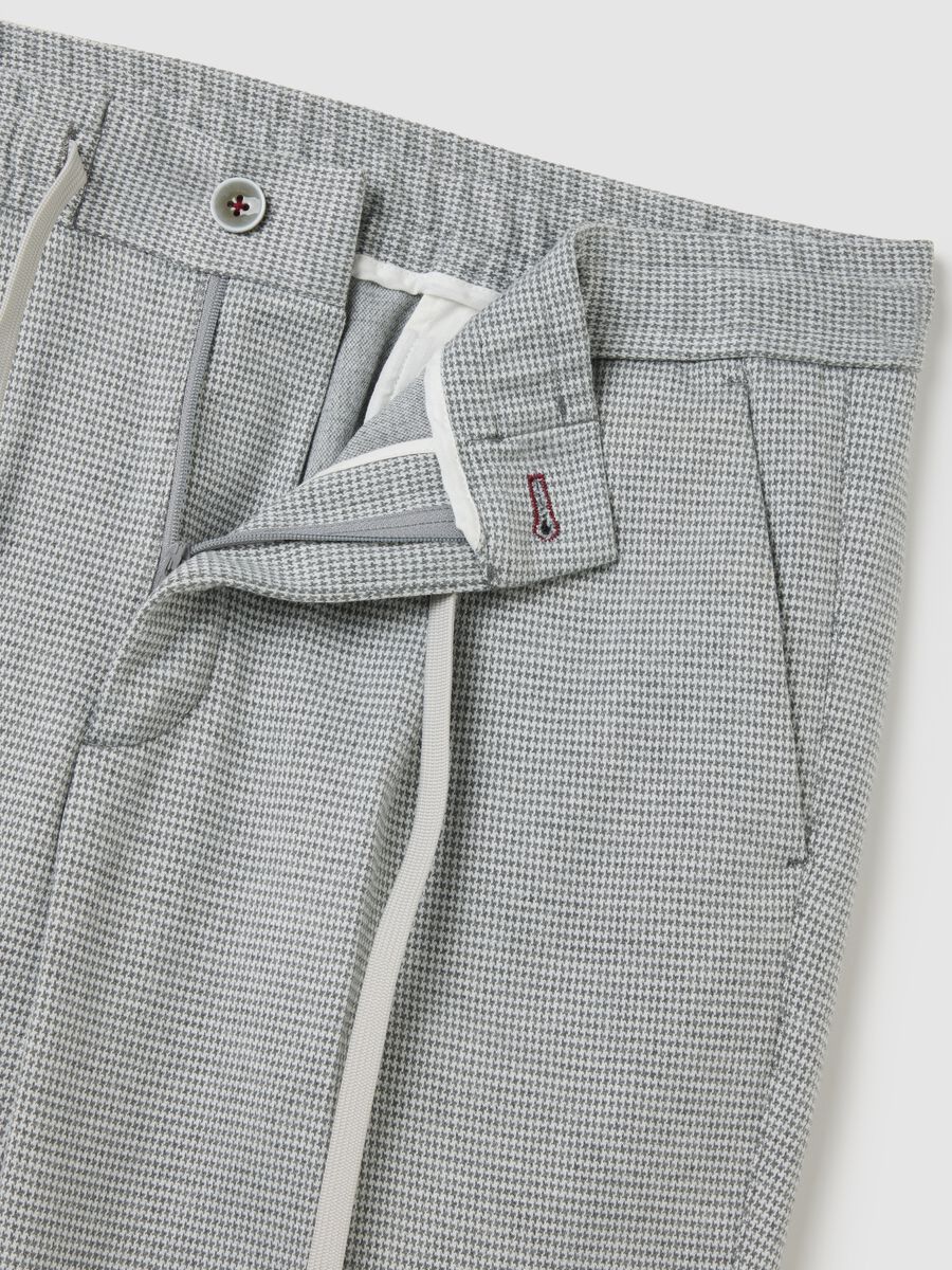 Pantaloni grigi slim fit pied de poule_1