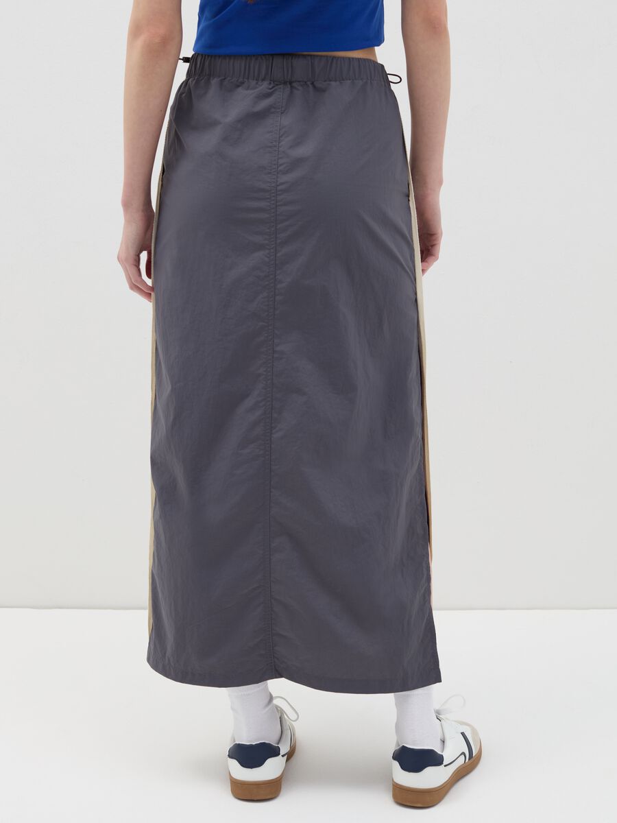 Long nylon skirt with splits_2