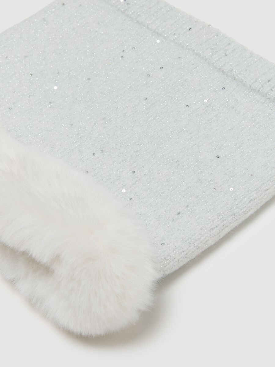 Girls' Grey Scarf with Sequins_1