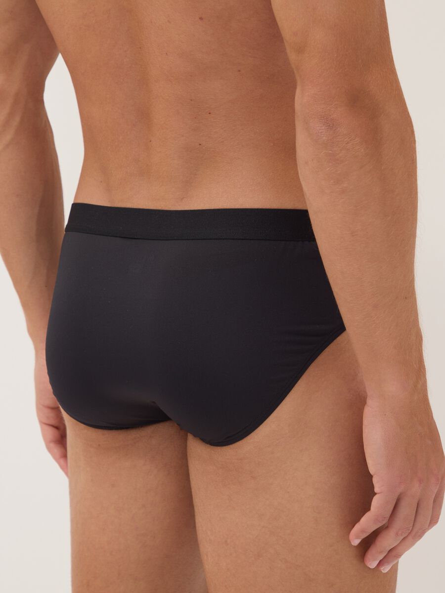 3-pack of black stretch microfibre briefs_2