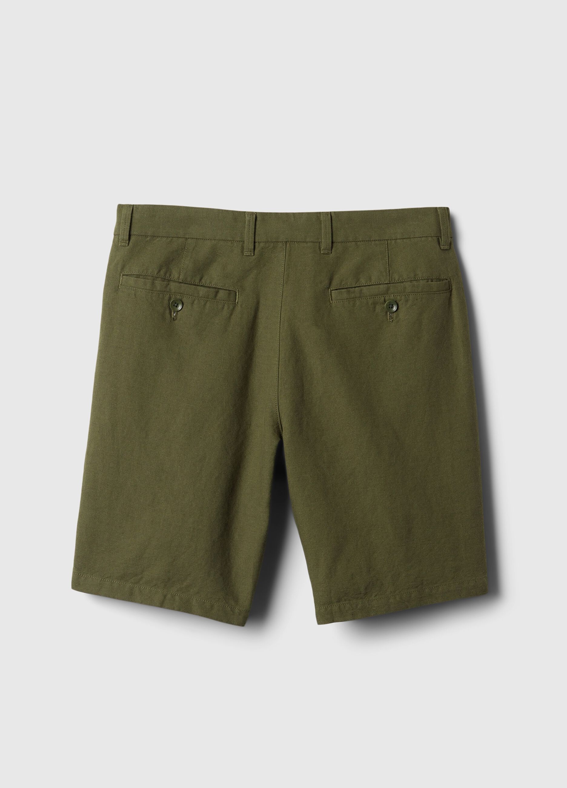 Relaxed-fit Bermuda shorts in cotton and linen