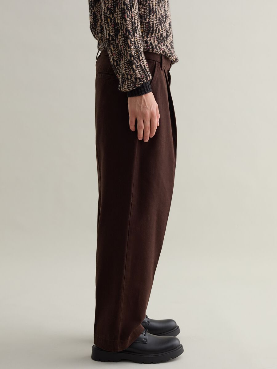 Chino trousers in cotton drill_2