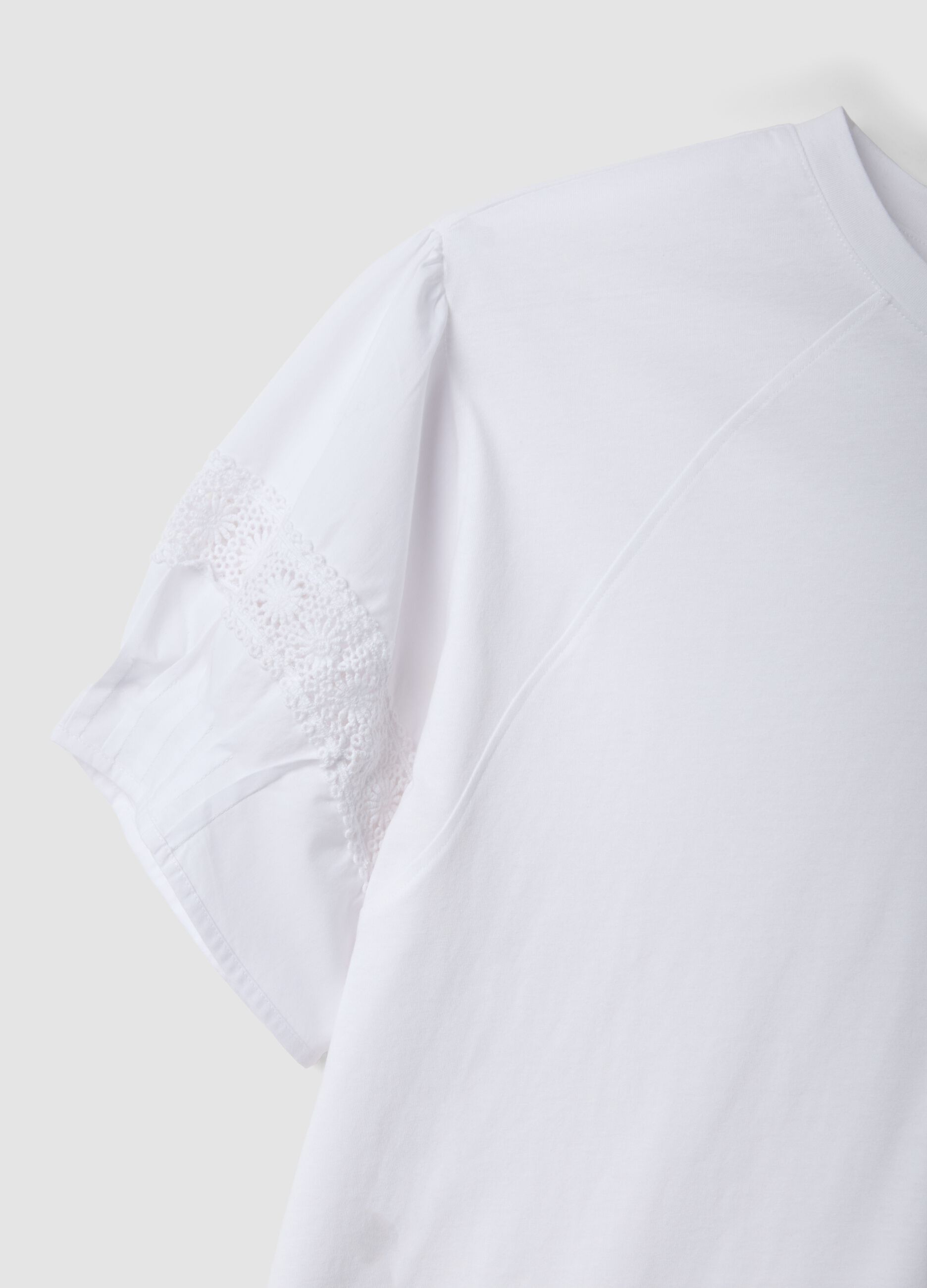 White pure cotton regular-fit T-shirt