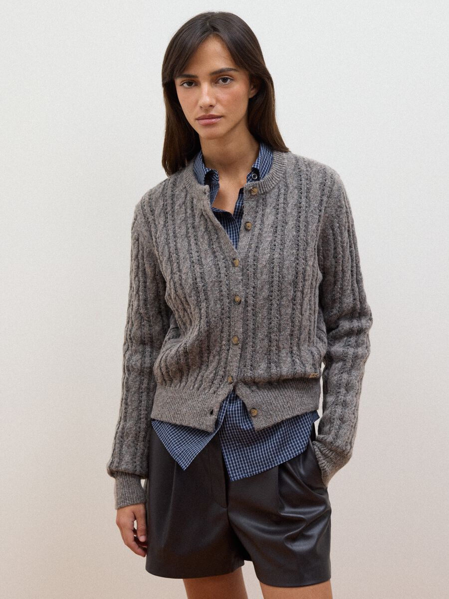 Grey cable-knit wool-blend cardigan_1