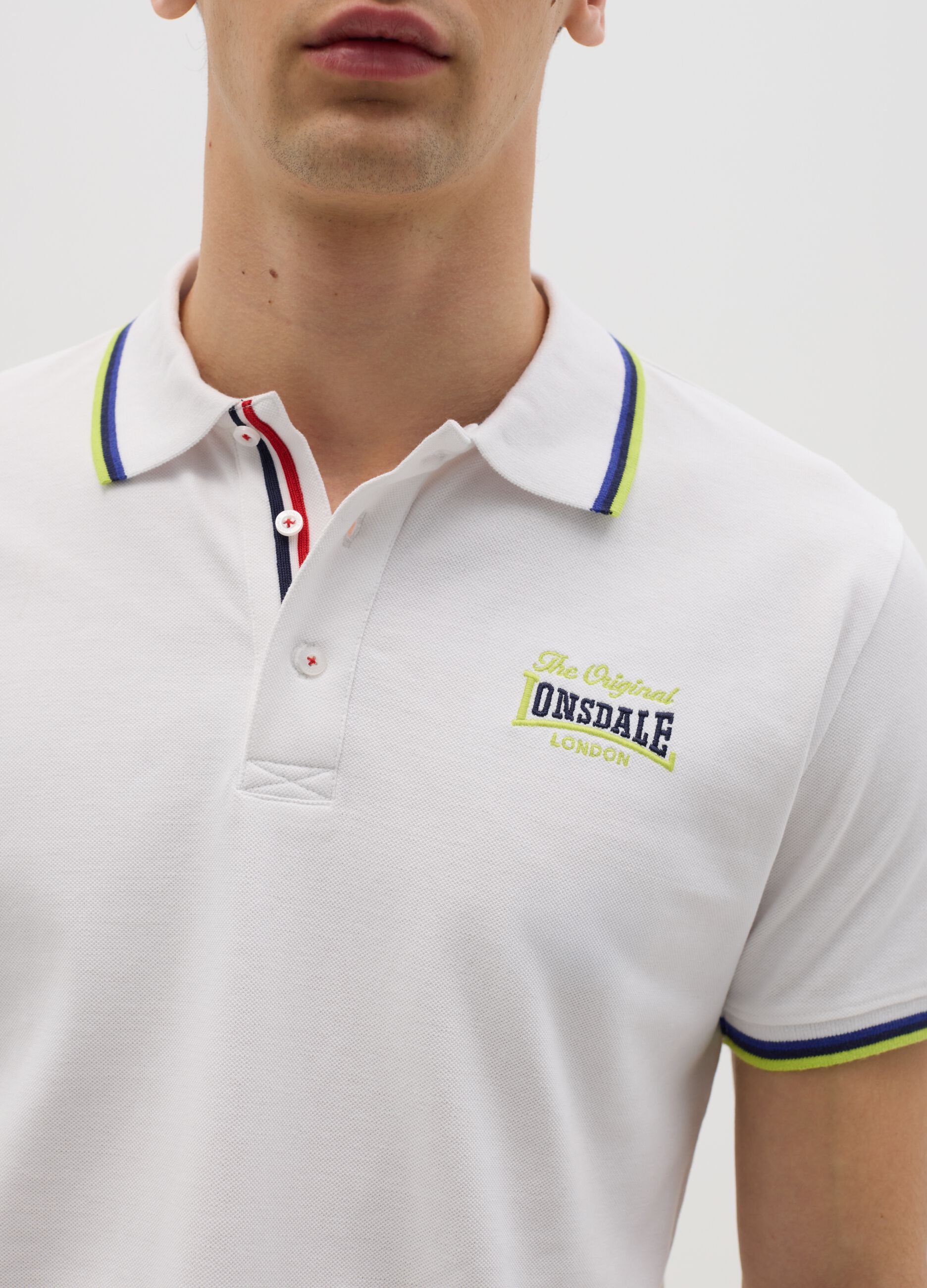 Polo a manica corta in cotone bianco