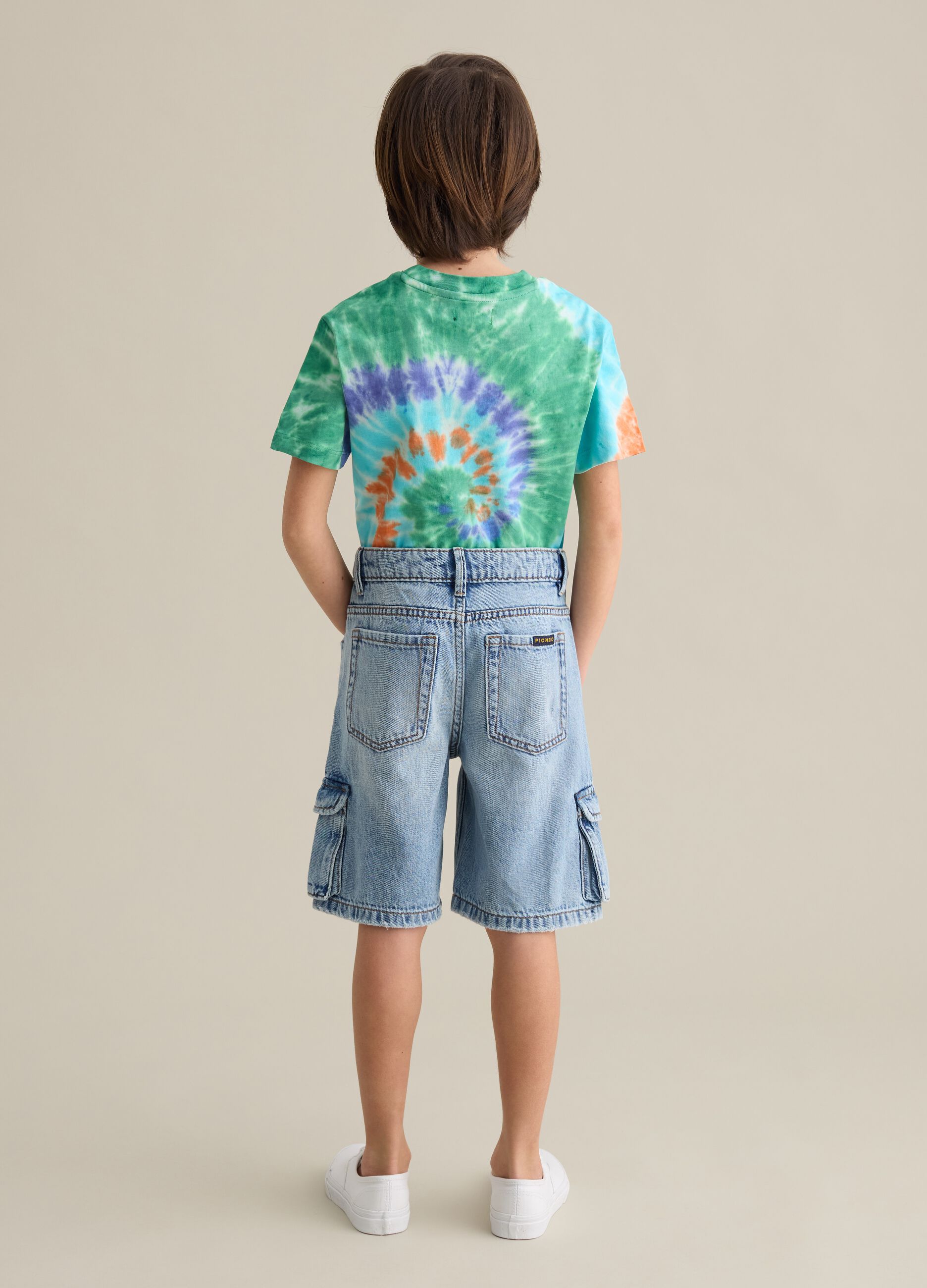 Cargo shorts in denim