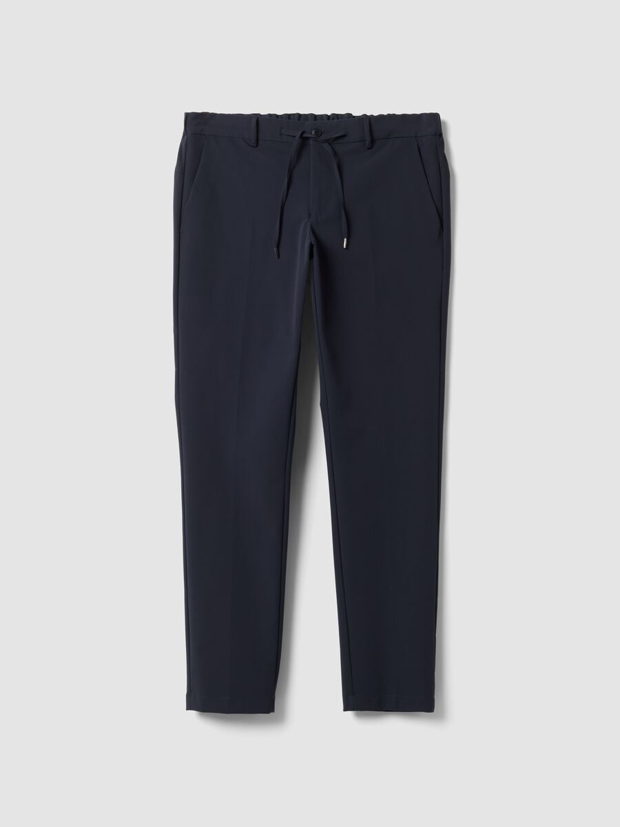 Pantaloni chino blu in tessuto elasticizzato carrot fit_4