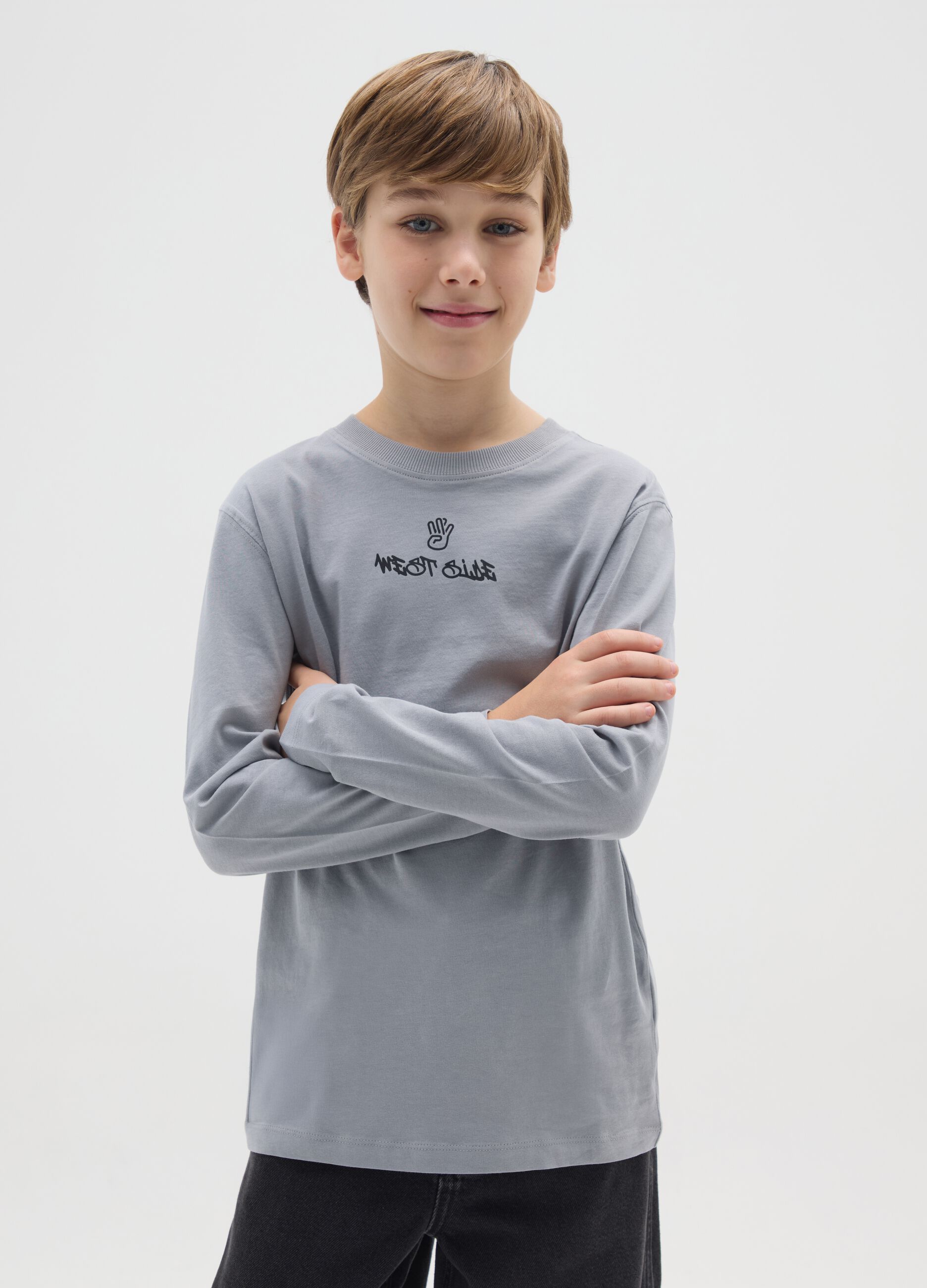 Grey pure cotton regular fit boys' t-shirt