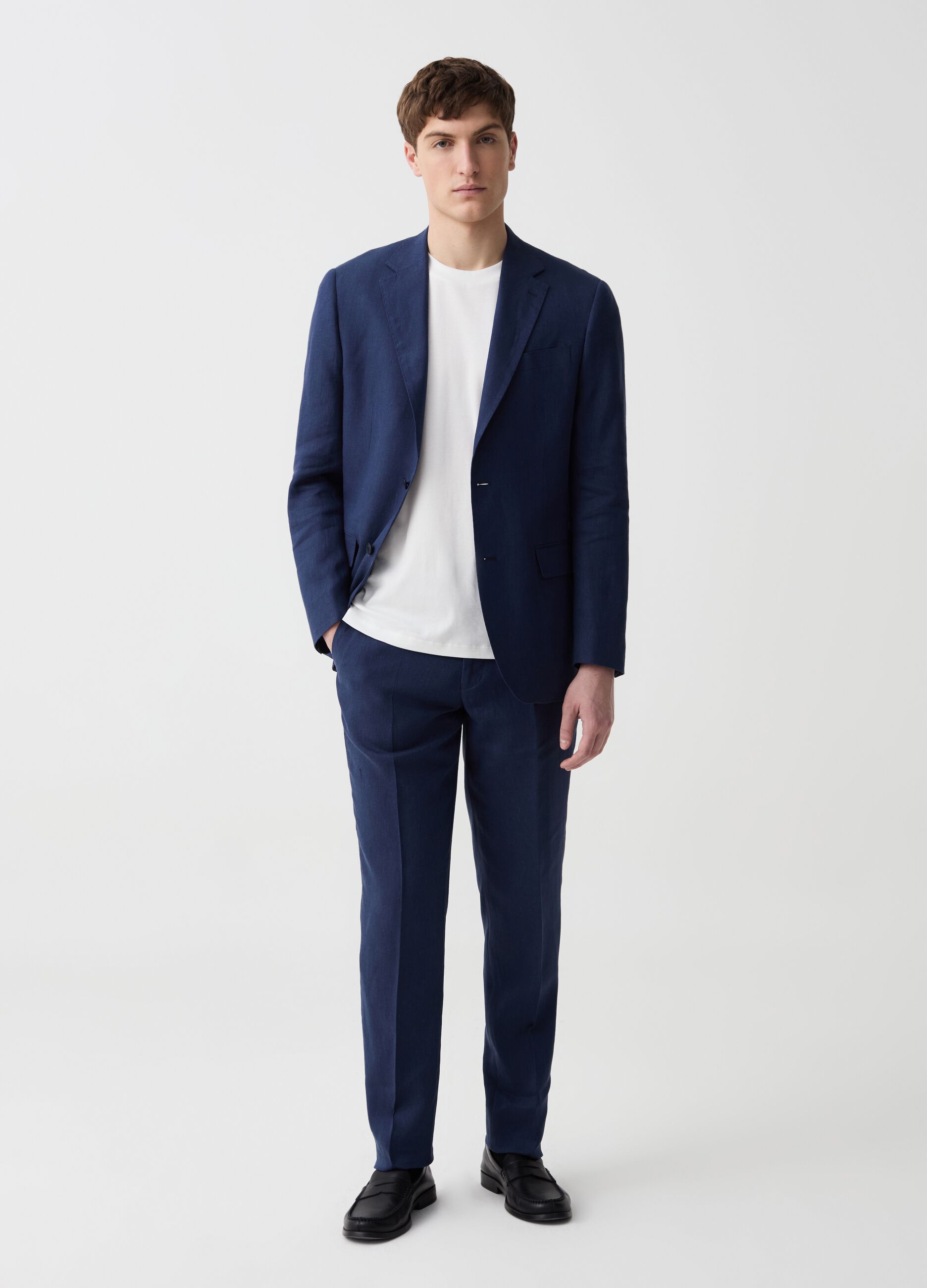 Slim-fit trousers in linen