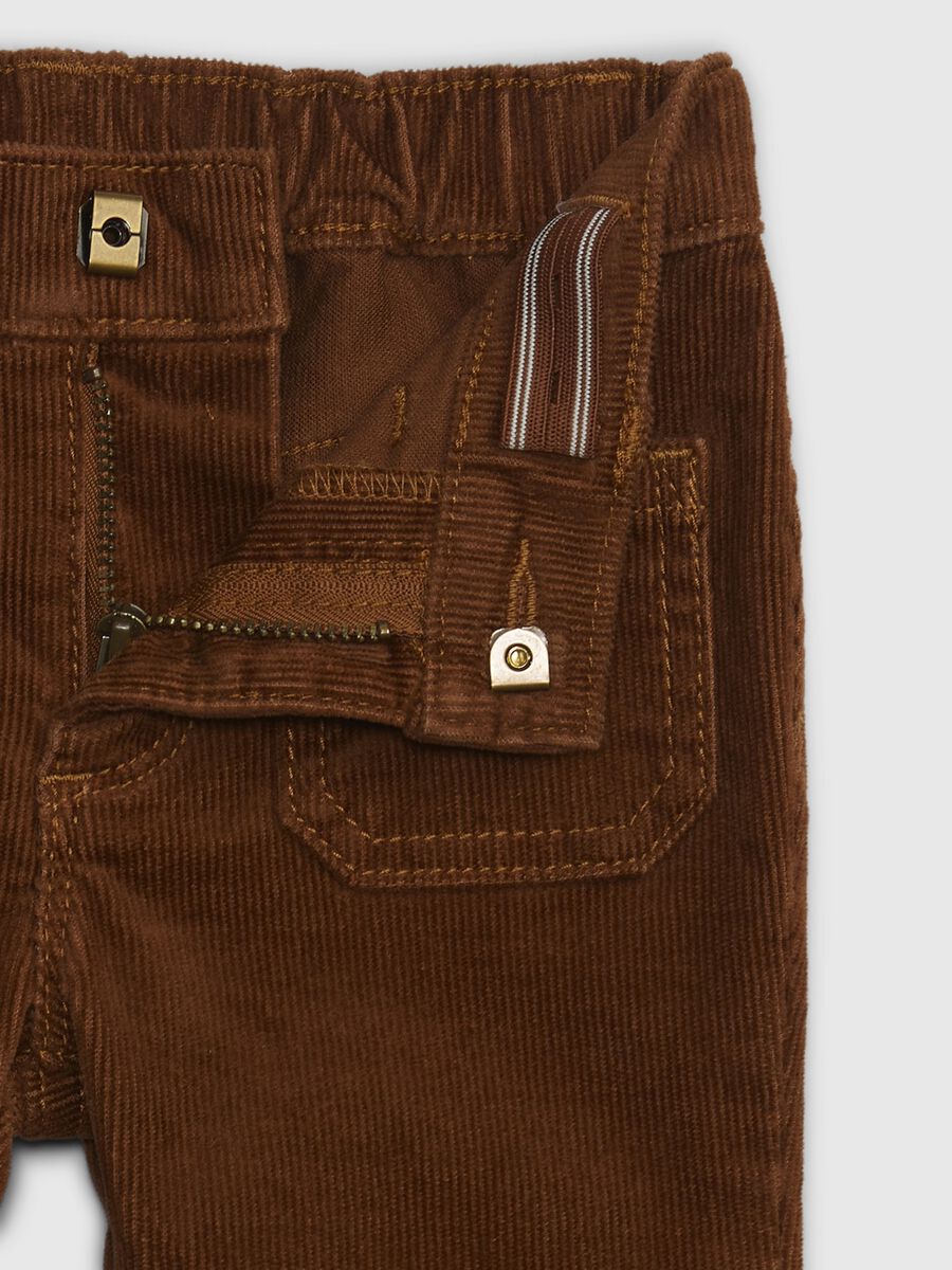 Pantaloni flare fit in corduroy_2