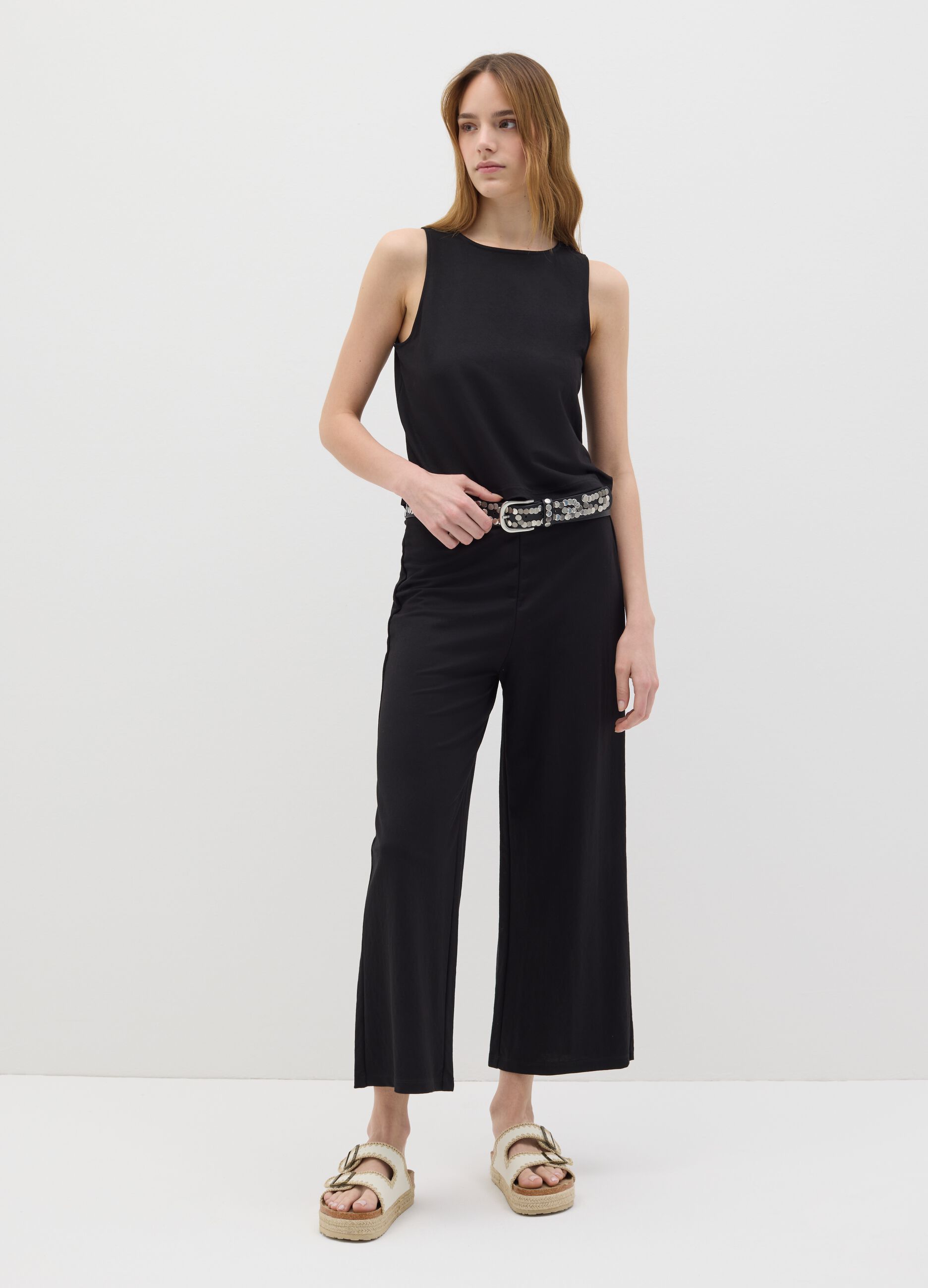 Women's black regular-fit culottes in viscose blend