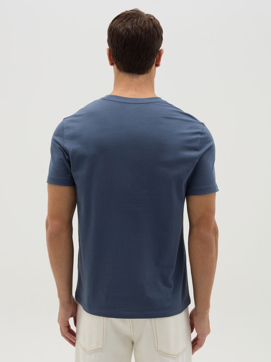 Organic cotton T-shirt with V neck_2
