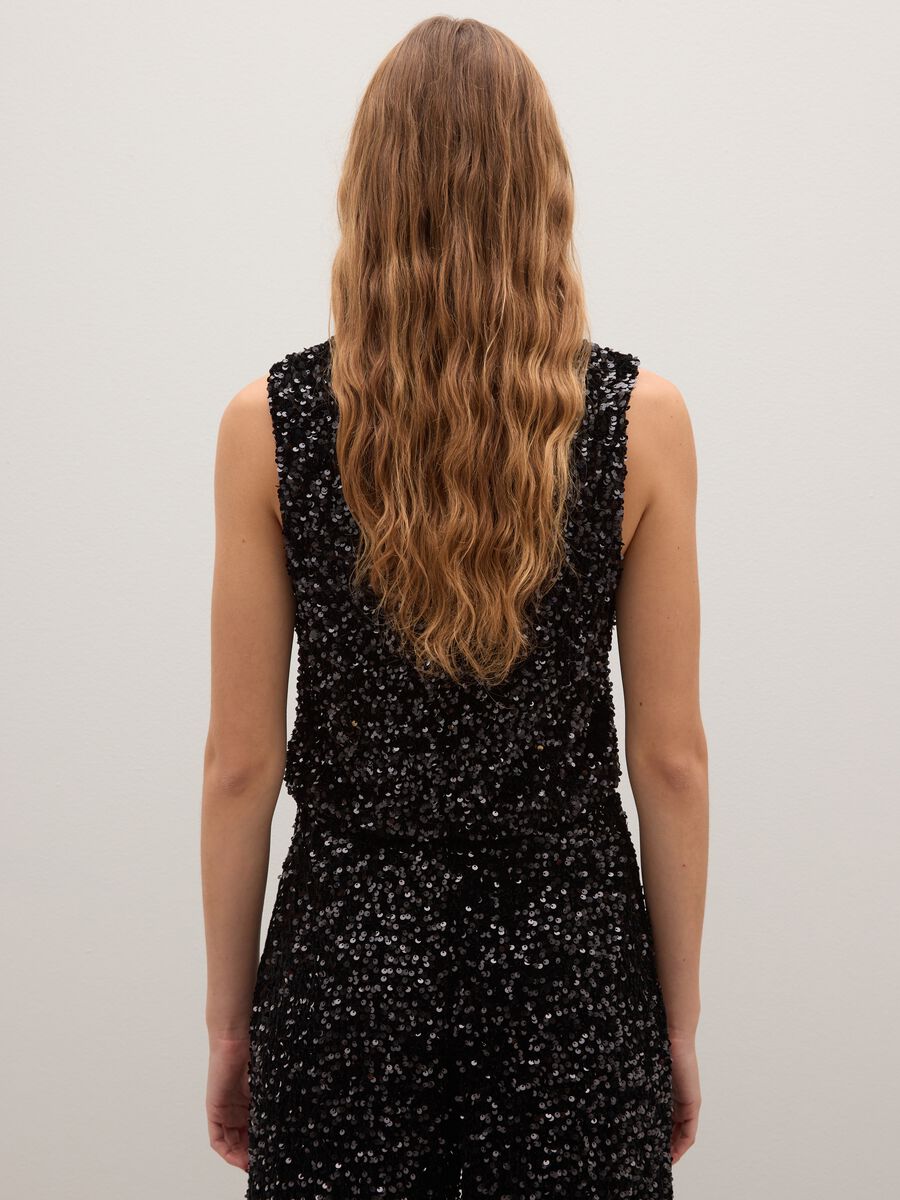 Black regular fit waistcoat with sequins_3