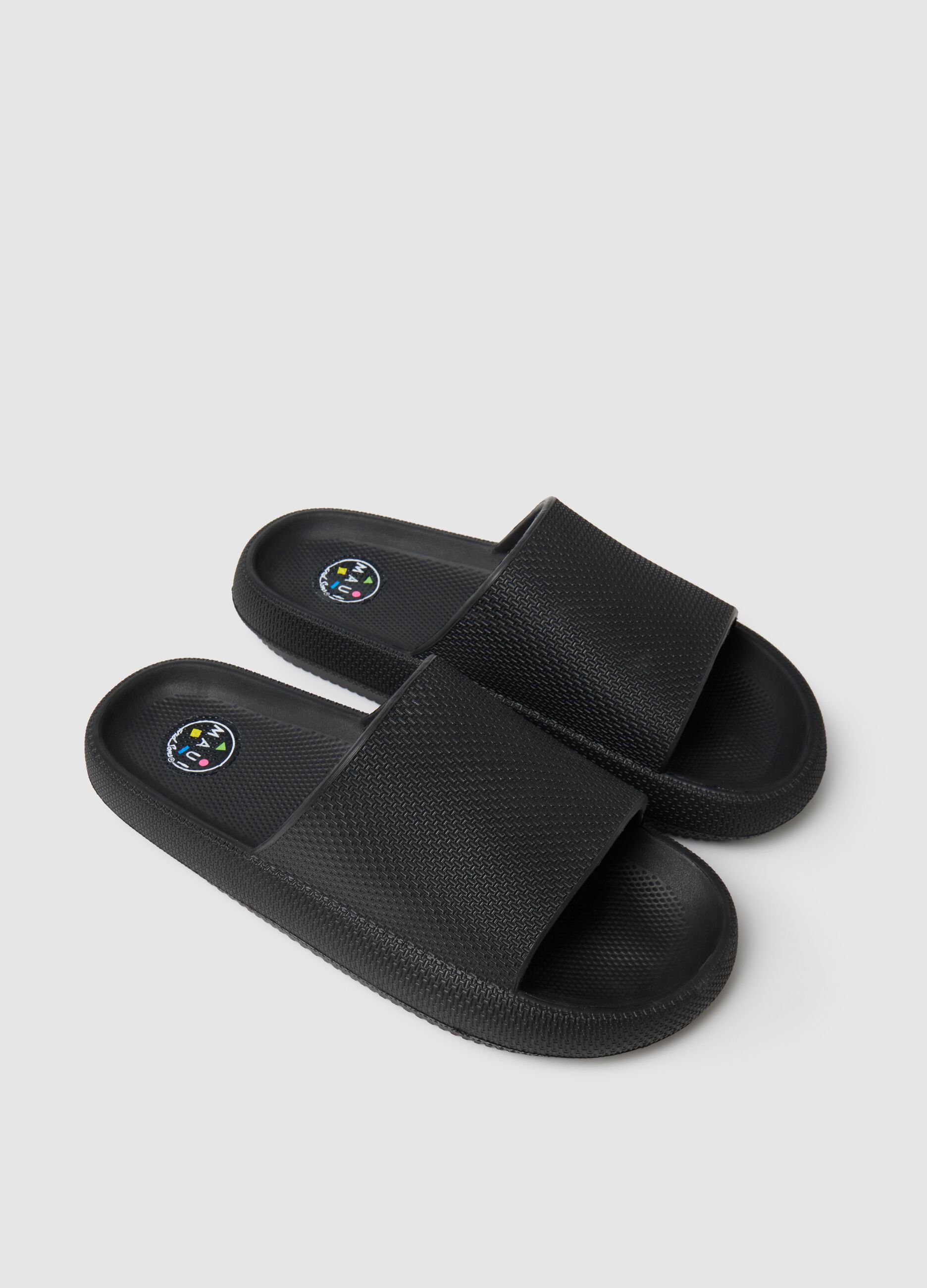 Black Maui Slippers in EVA Material