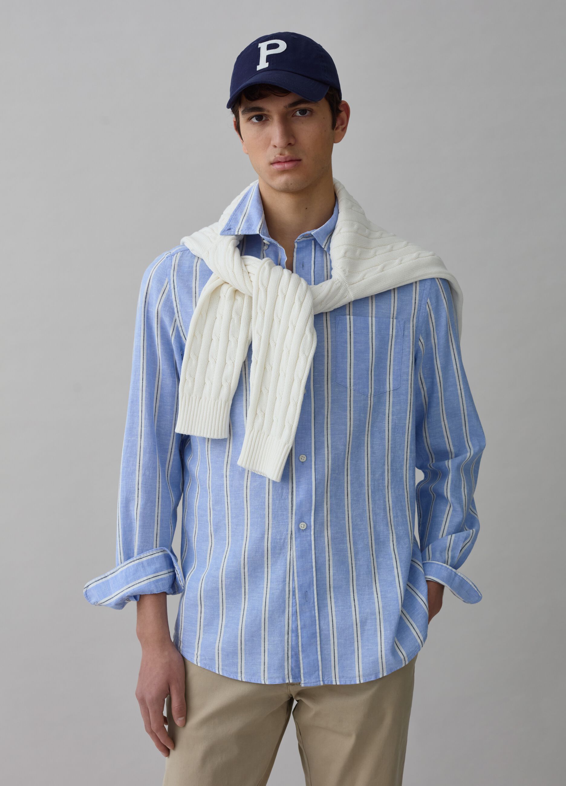 Regular-fit shirt in striped cotton and linen
