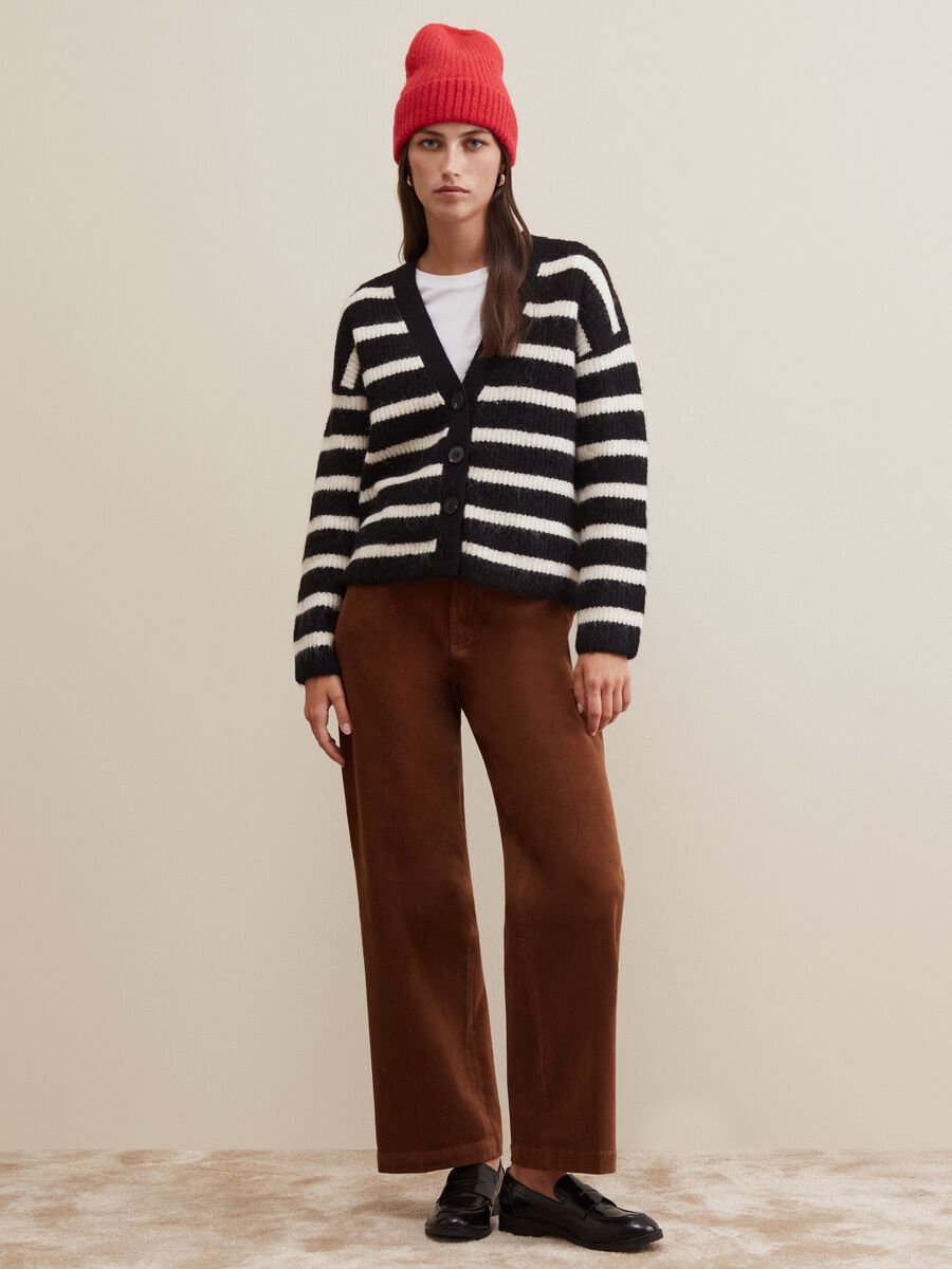 Flat-ribbed cardigan with striped pattern_1