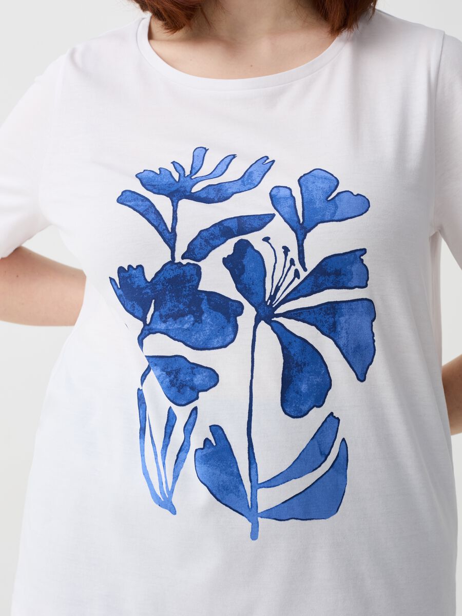 Curvy T-shirt in organic cotton with print_1