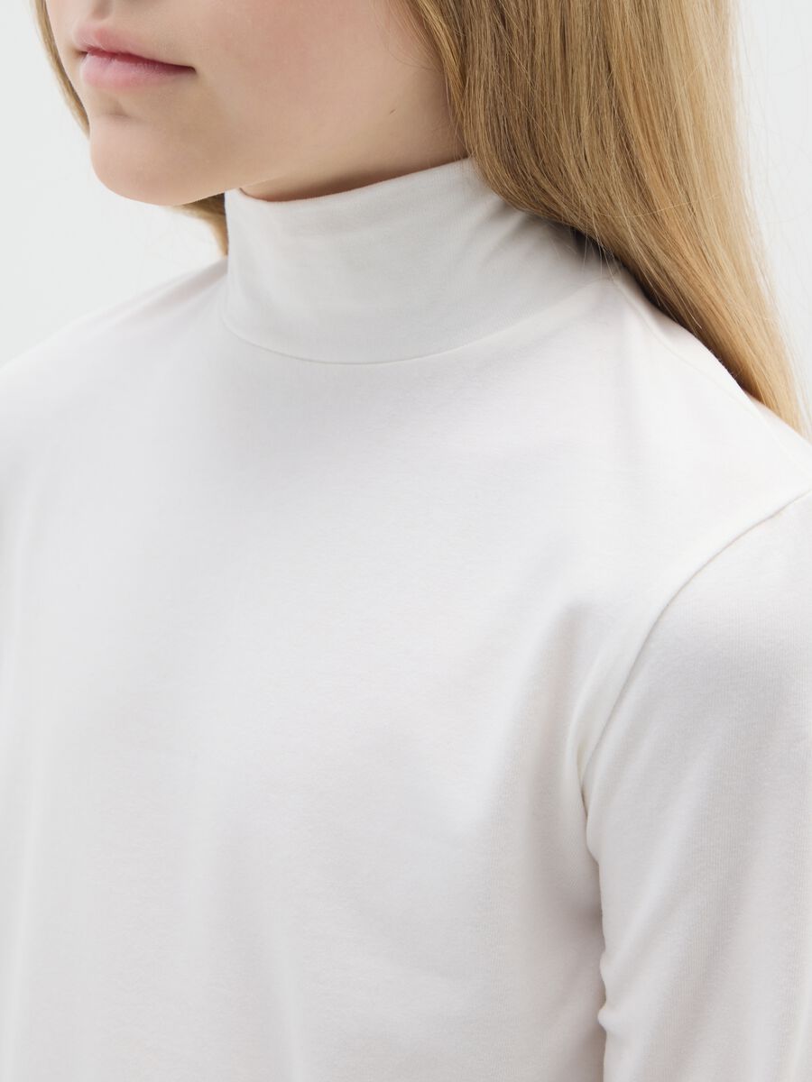Maglia bianca da ragazza in cotone elasticizzato regular fit_2