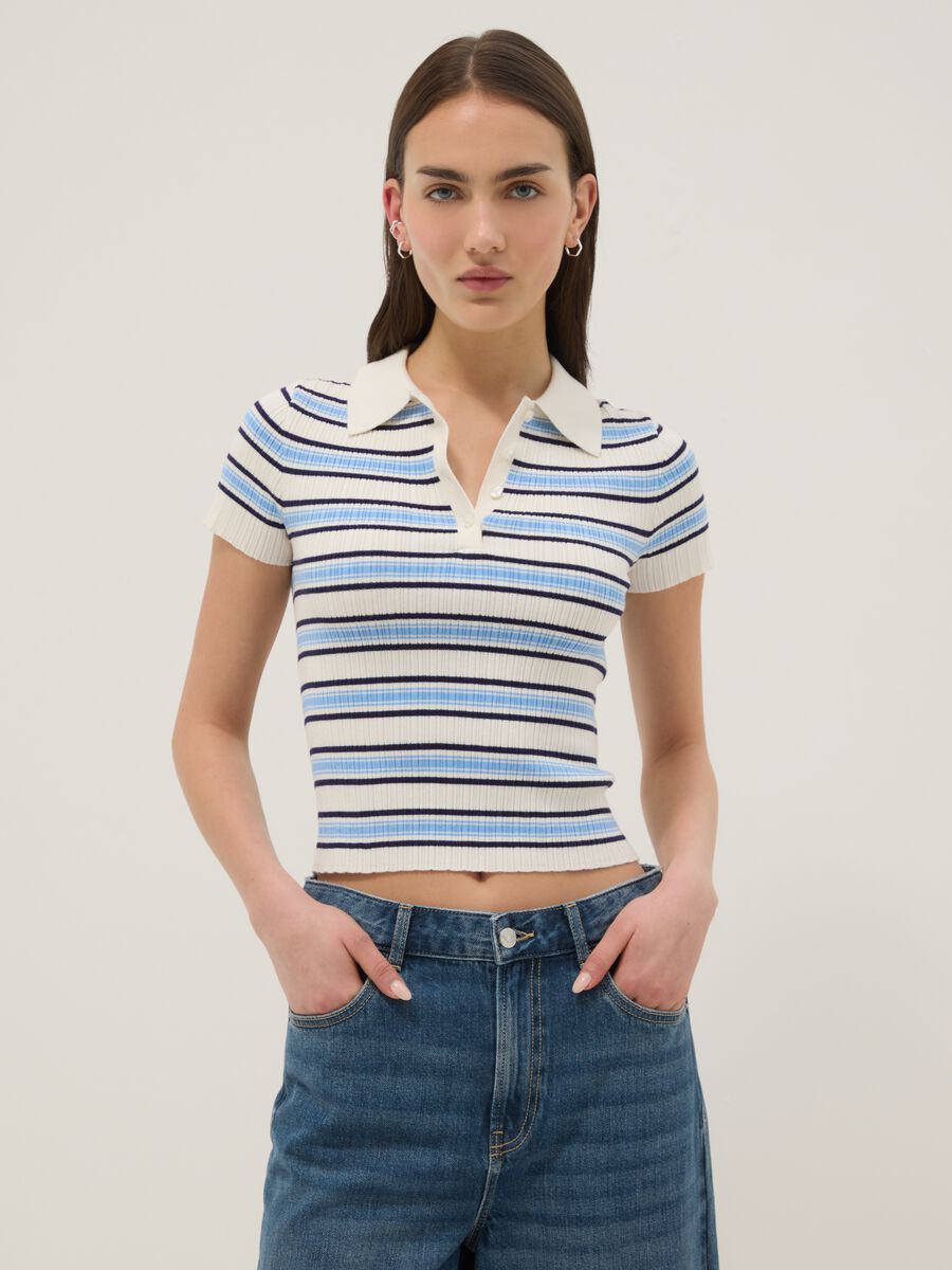 Maglione fitted in misto viscosa a righe multicolor con collo polo_1