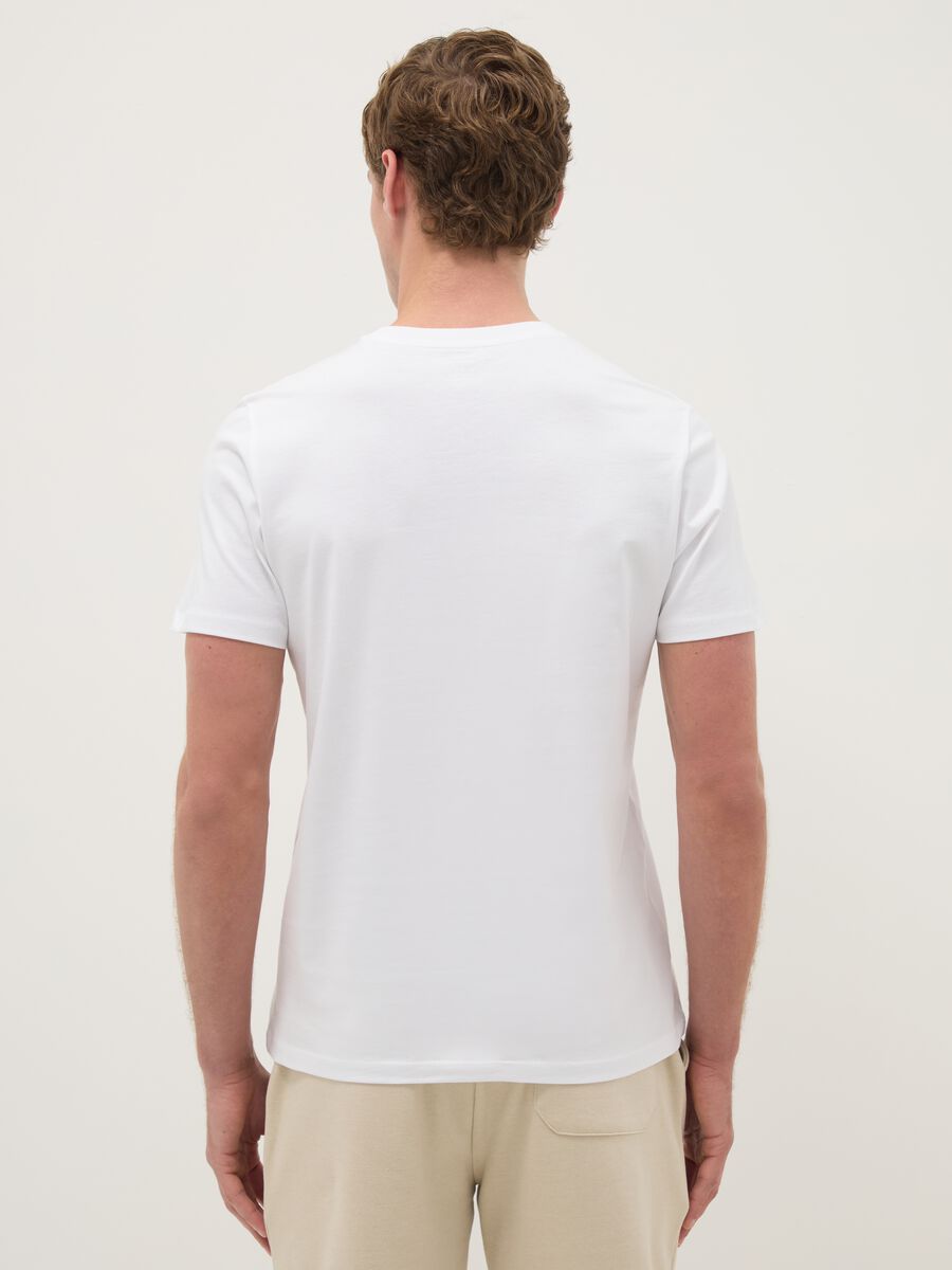 White pure cotton regular fit T-shirt_2