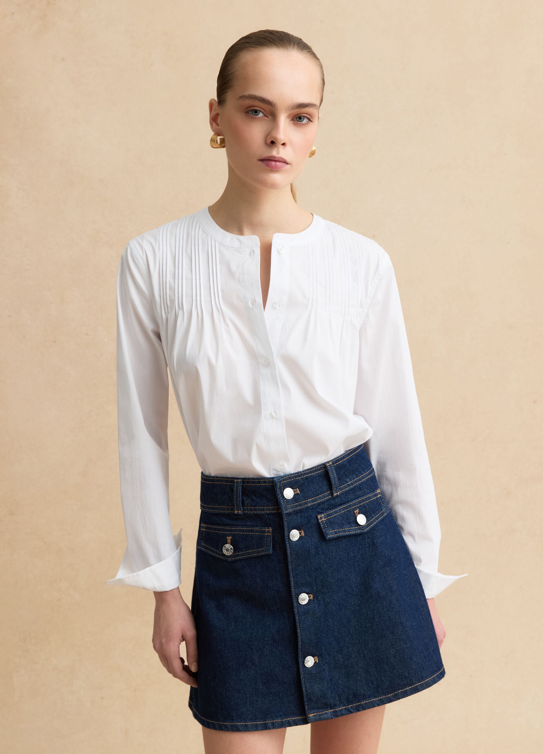 White cotton blend regular fit shirt with mandarin collar