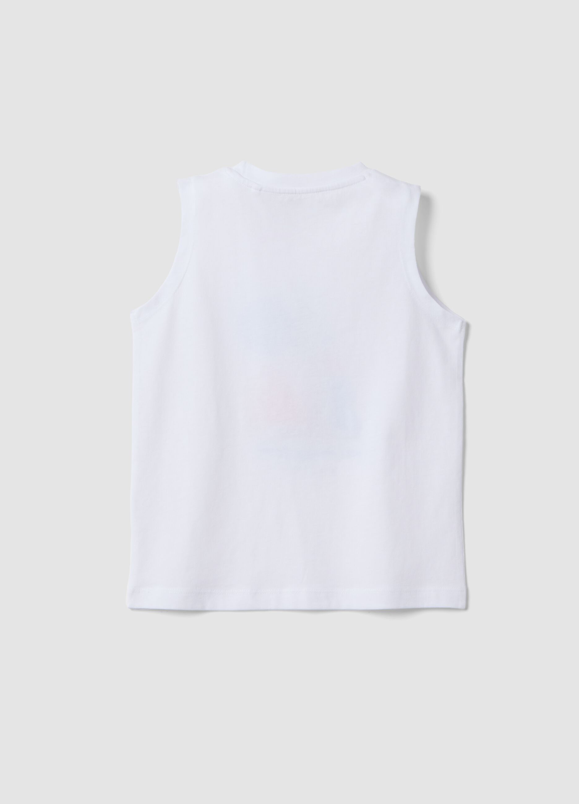 White pure cotton boys&rsquo; vest with sailboat print