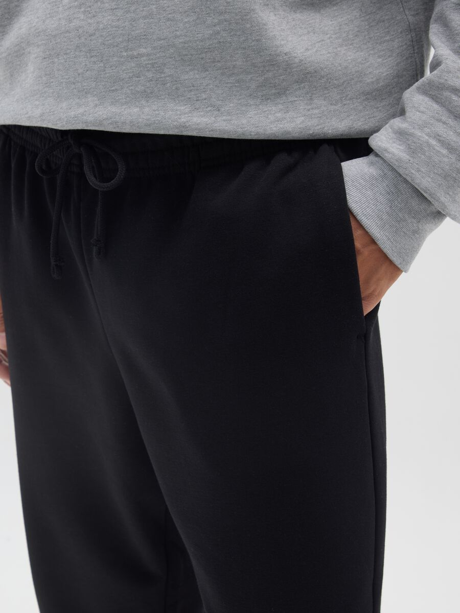 Black cotton blend joggers, regular fit_3