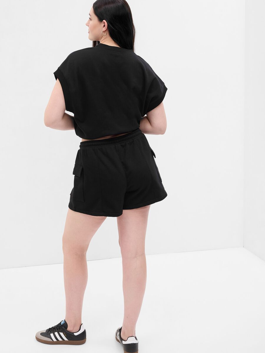 Shorts cargo in felpa con coulisse_4