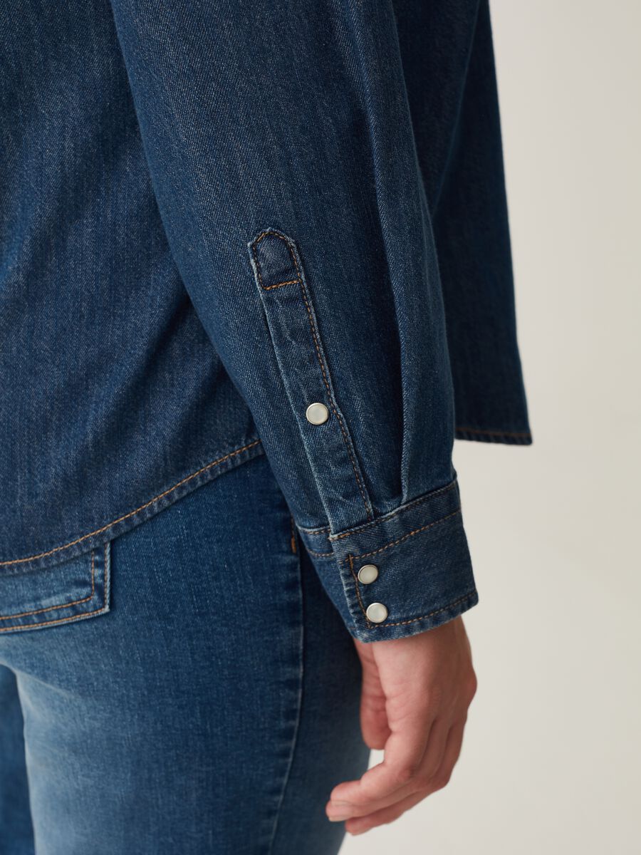 Camicia in denim con bottoni perlati Curvy_3