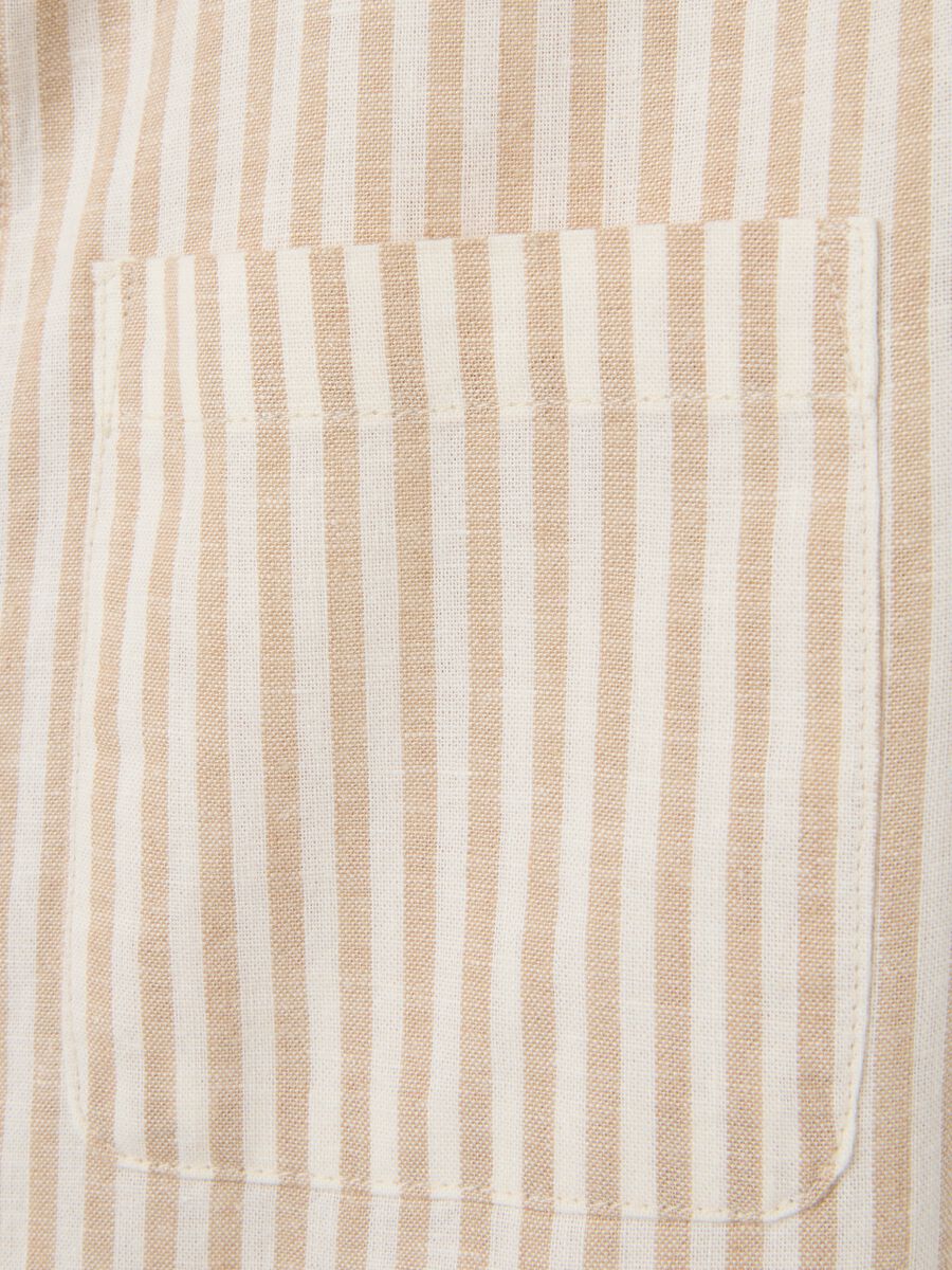 Multicoloured regular fit cotton blend child's shirt with chest pocket_2